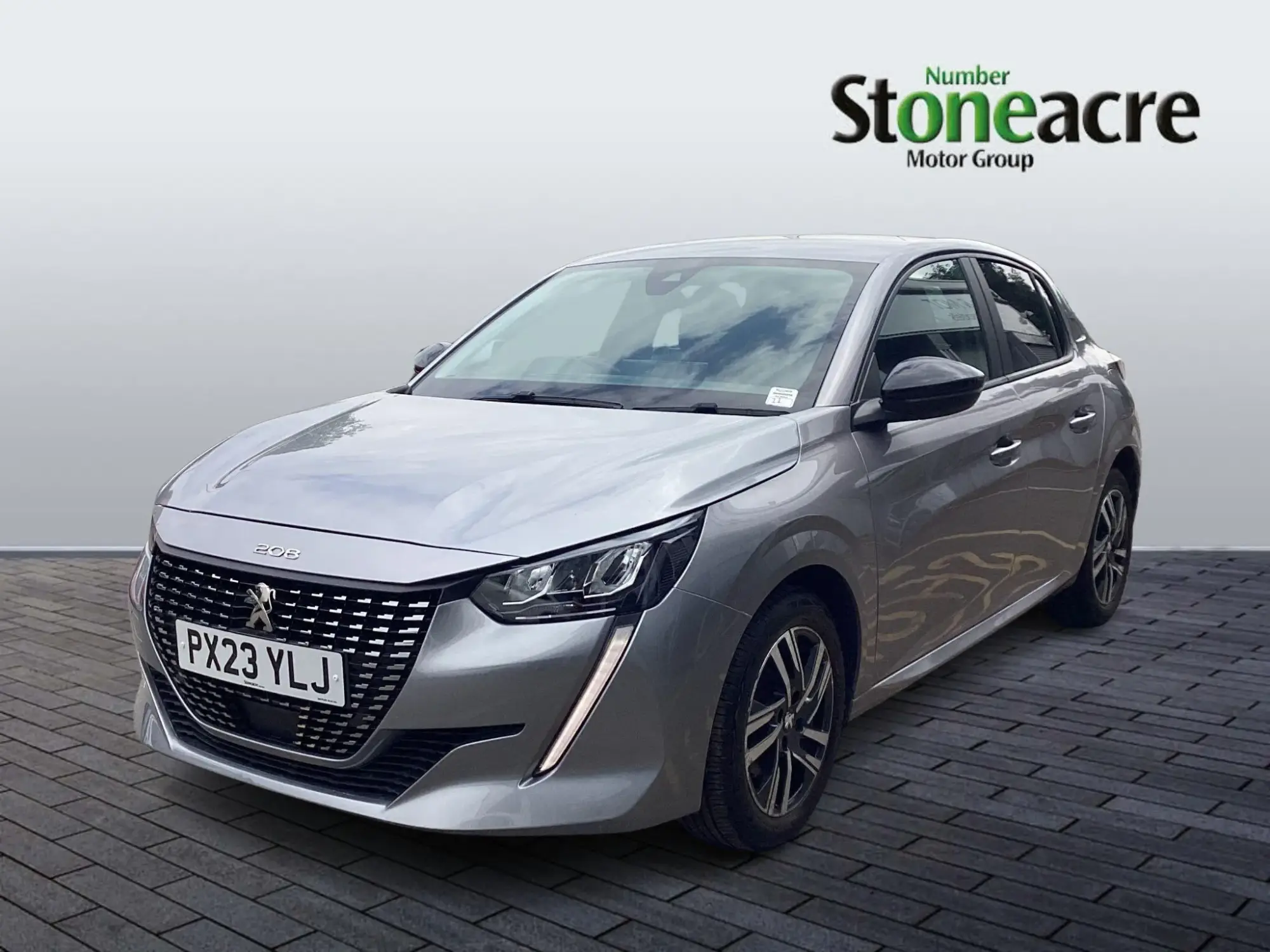 Peugeot 208 1.2 PureTech Active Premium + Euro 6 (s/s) 5dr PX23YLJ Image 3