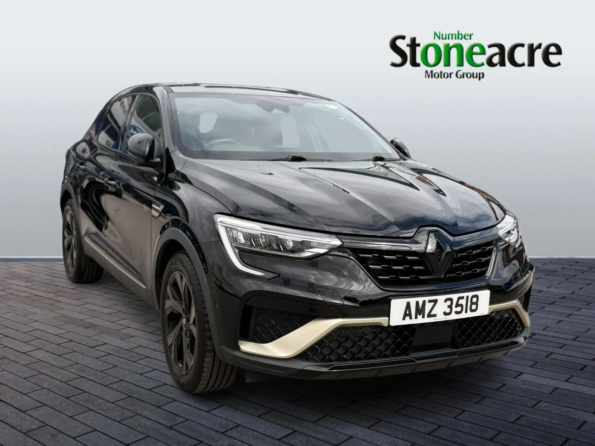Renault Arkana E-Tech 1.6 E-Tech full hybrid 145 Engineered 5dr Auto AMZ3518 Image 1