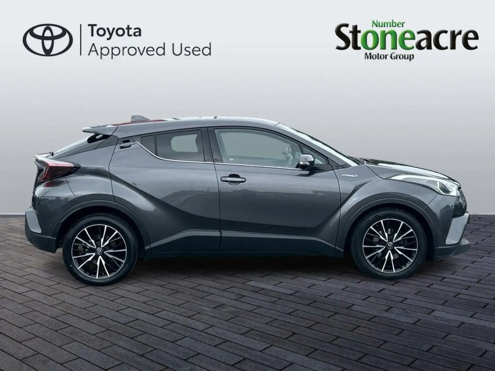 Toyota C-HR Self-Charging Hybrid 1.8 VVT-h Excel CVT Euro 6 (s/s) 5dr NC19KYP Image 2