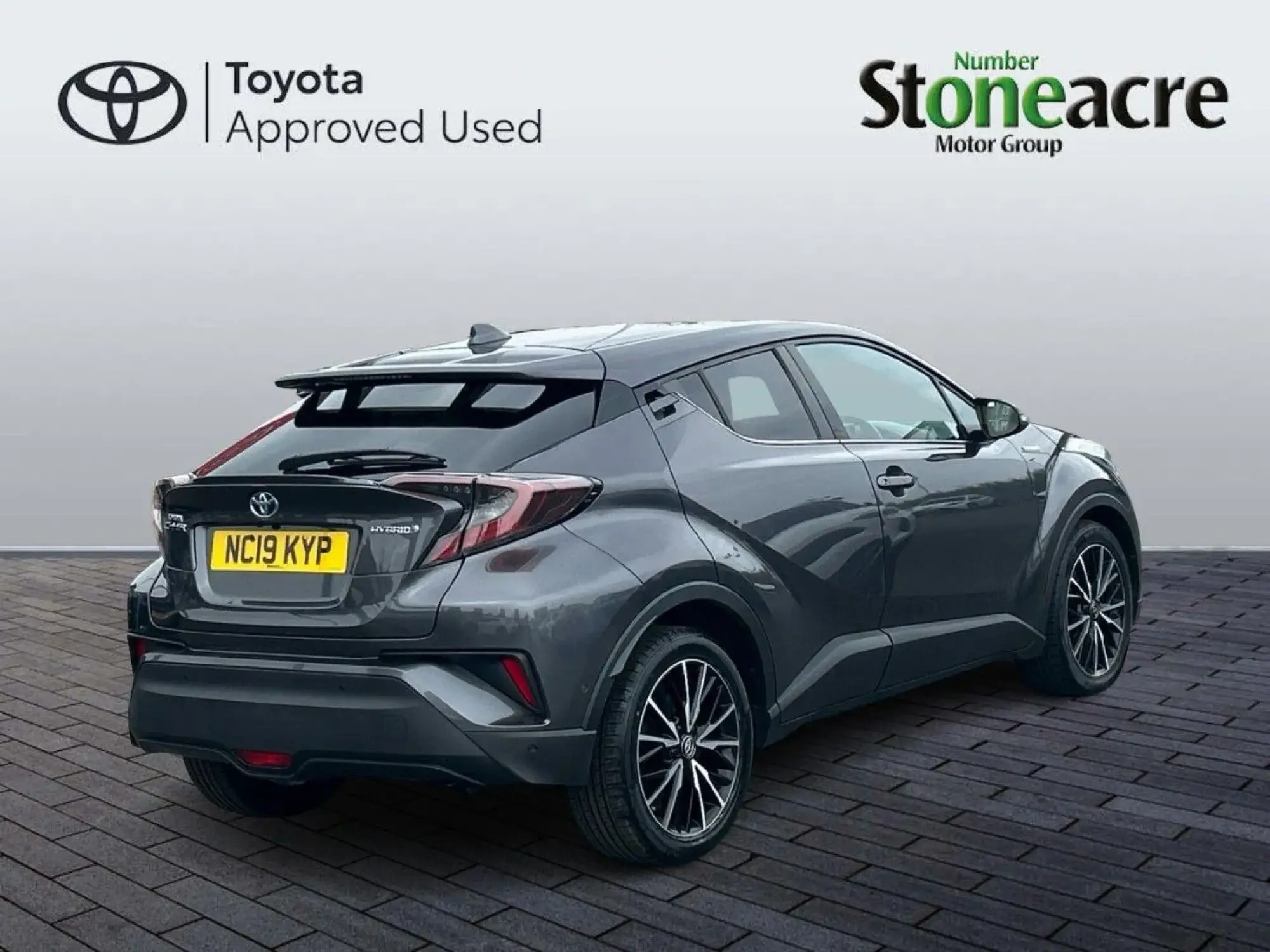 Toyota C-HR Self-Charging Hybrid 1.8 VVT-h Excel CVT Euro 6 (s/s) 5dr NC19KYP Image 3