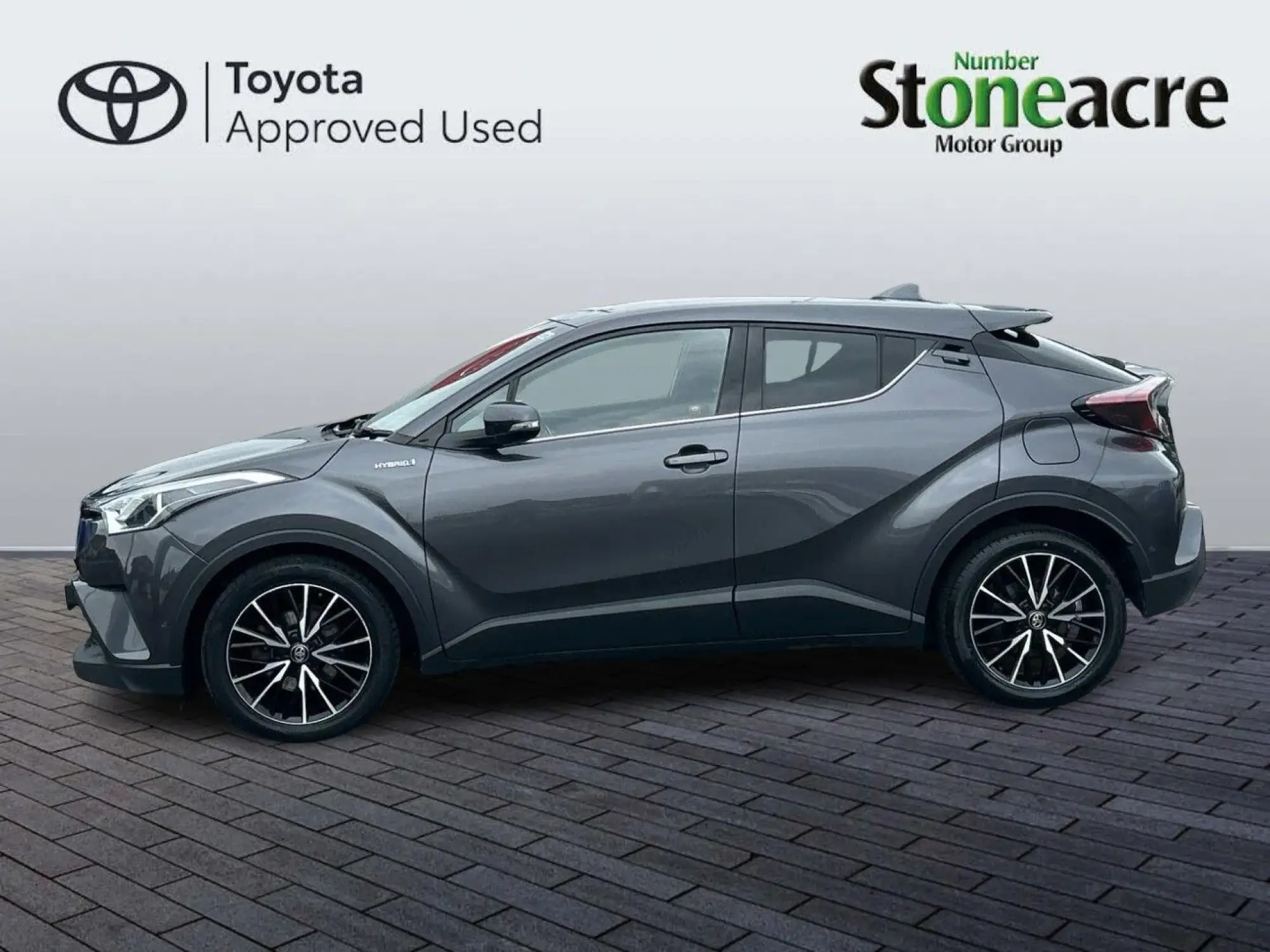 Toyota C-HR Self-Charging Hybrid Image 6 Toyota C-HR Self-Charging Hybrid Image 6