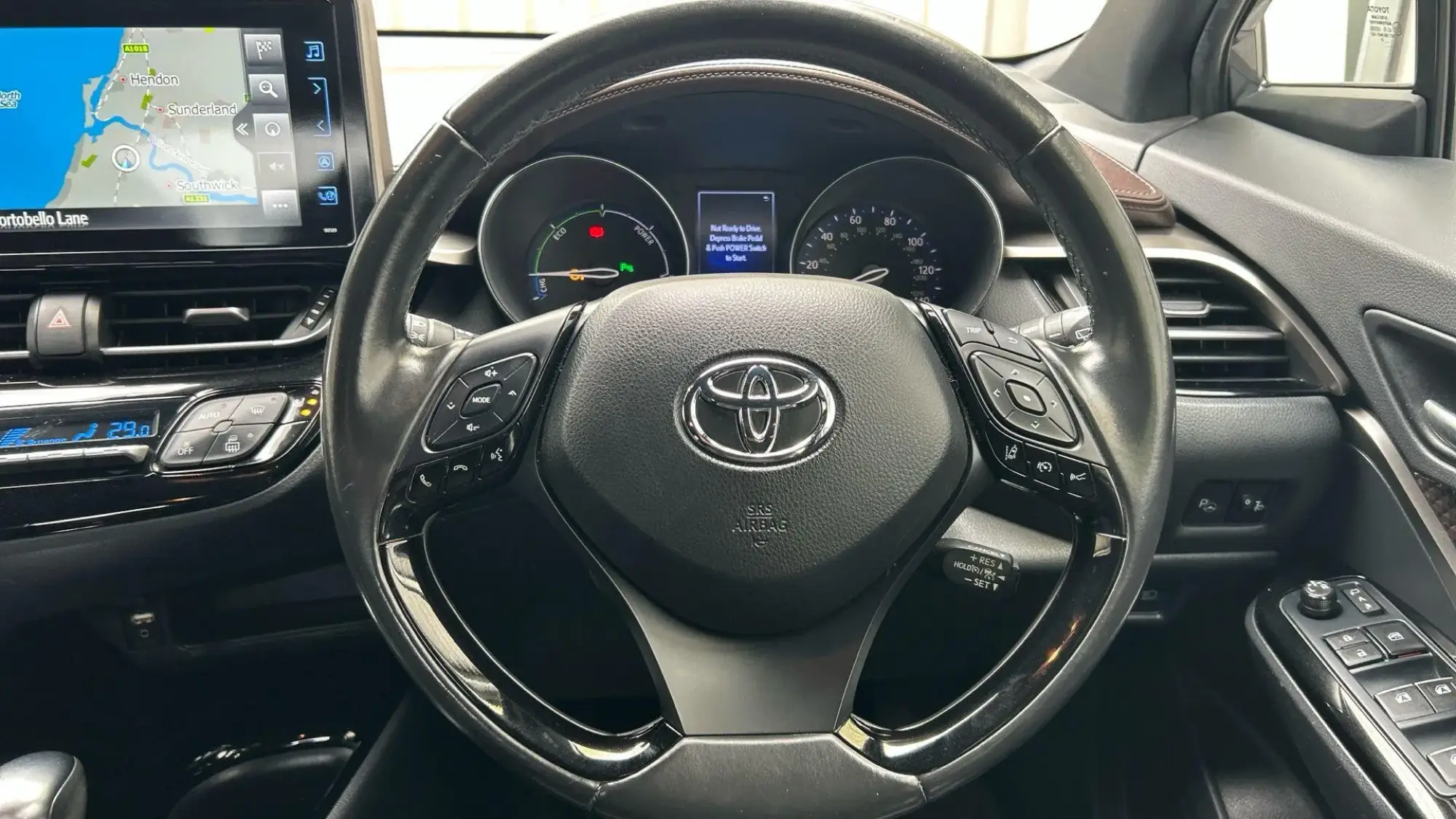 Toyota C-HR Self-Charging Hybrid Image 12 Toyota C-HR Self-Charging Hybrid Image 12