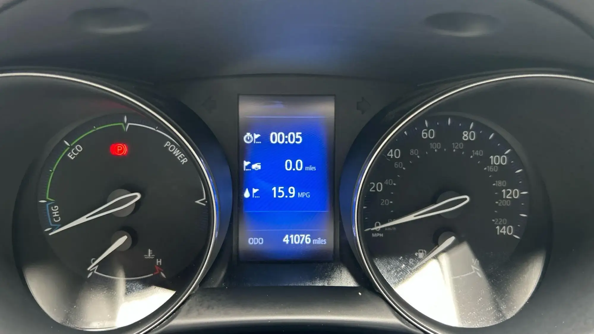 Toyota C-HR Self-Charging Hybrid Image 13 Toyota C-HR Self-Charging Hybrid Image 13