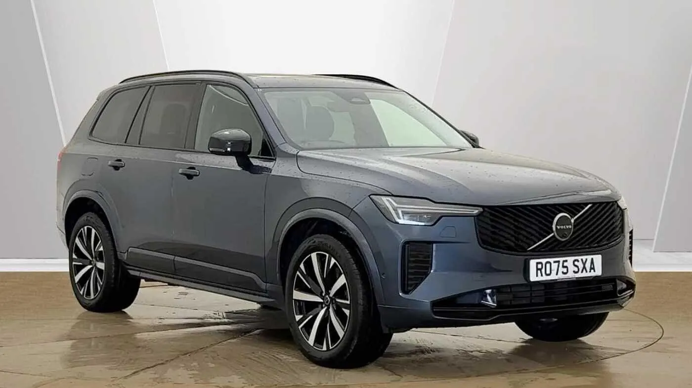 Volvo XC90 Plug-In Hybrid listing photo