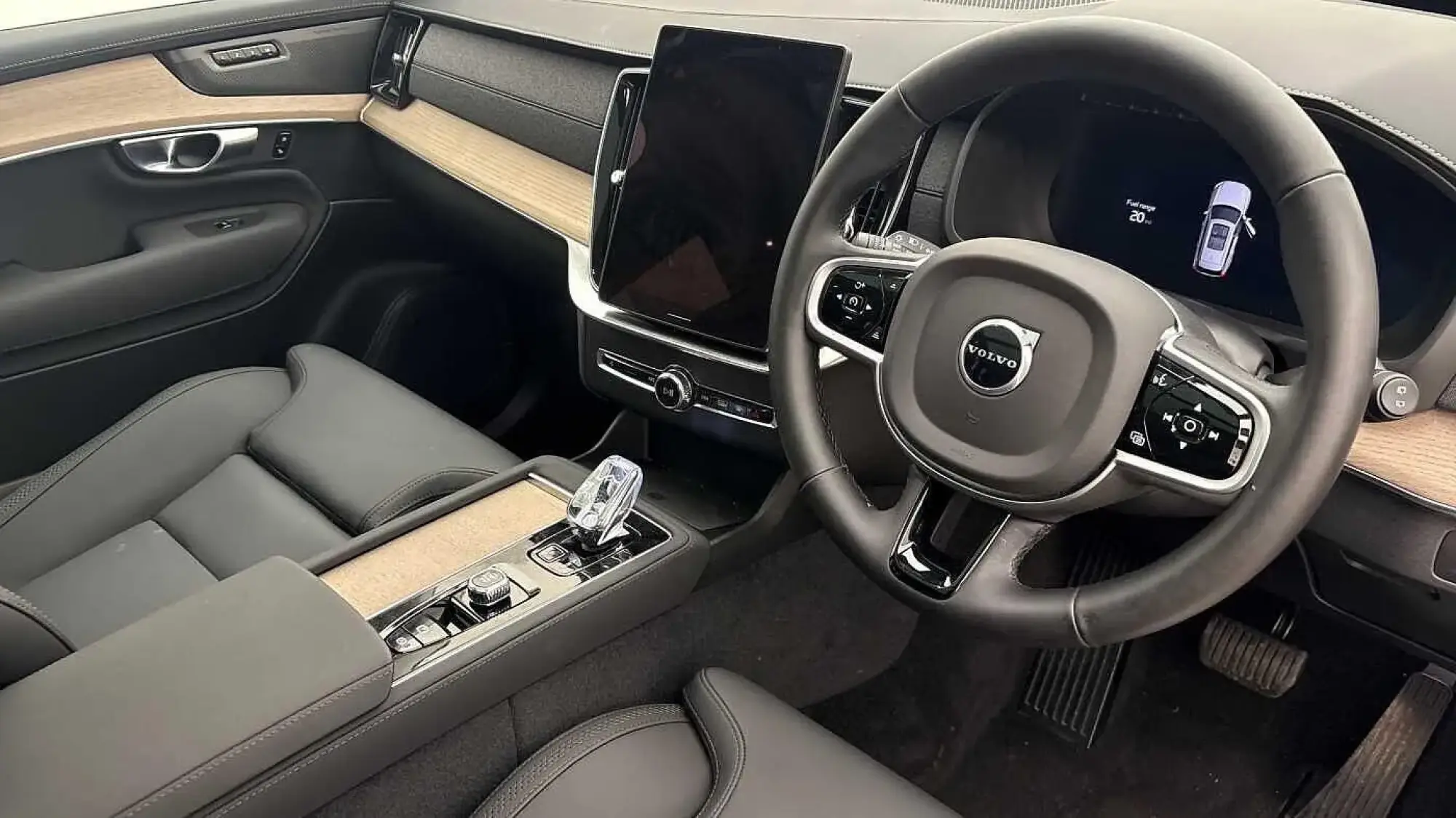 Volvo XC90 Plug-In Hybrid Image 9 Volvo XC90 Plug-In Hybrid Image 9