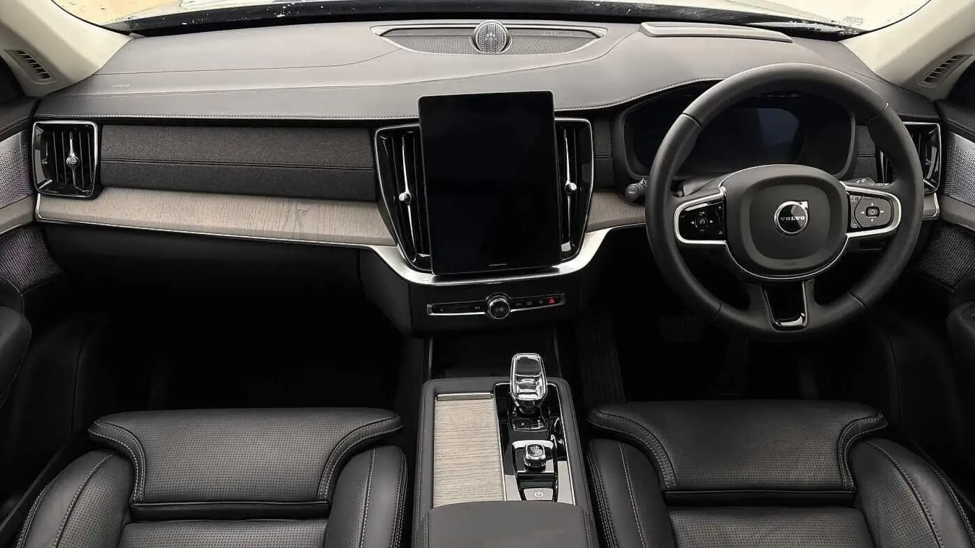 Volvo XC90 Plug-In Hybrid Image 10 Volvo XC90 Plug-In Hybrid Image 10