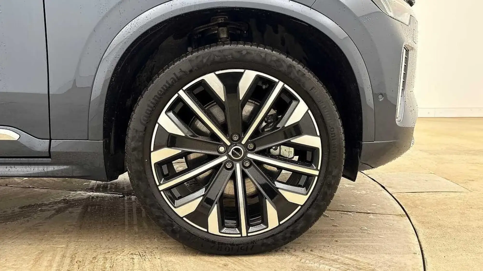 Volvo XC90 Plug-In Hybrid Image 15 Volvo XC90 Plug-In Hybrid Image 15