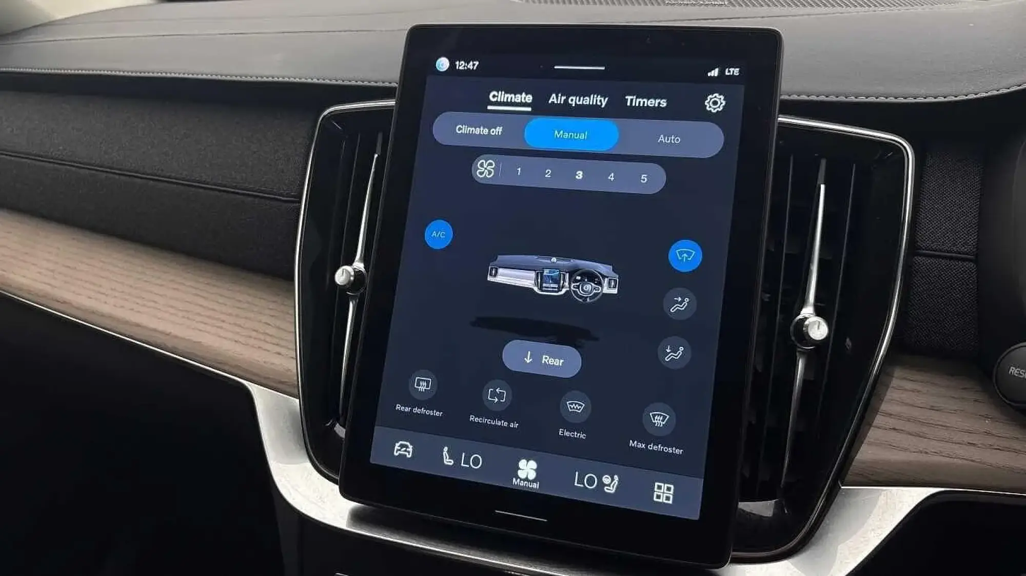 Volvo XC90 Plug-In Hybrid Image 39 Volvo XC90 Plug-In Hybrid Image 39