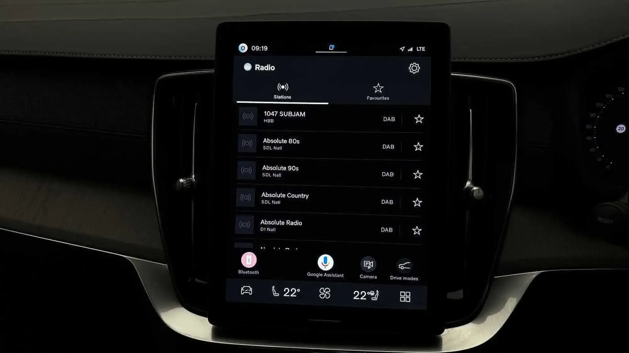 Volvo XC90 Plug-In Hybrid Image 36 Volvo XC90 Plug-In Hybrid Image 36