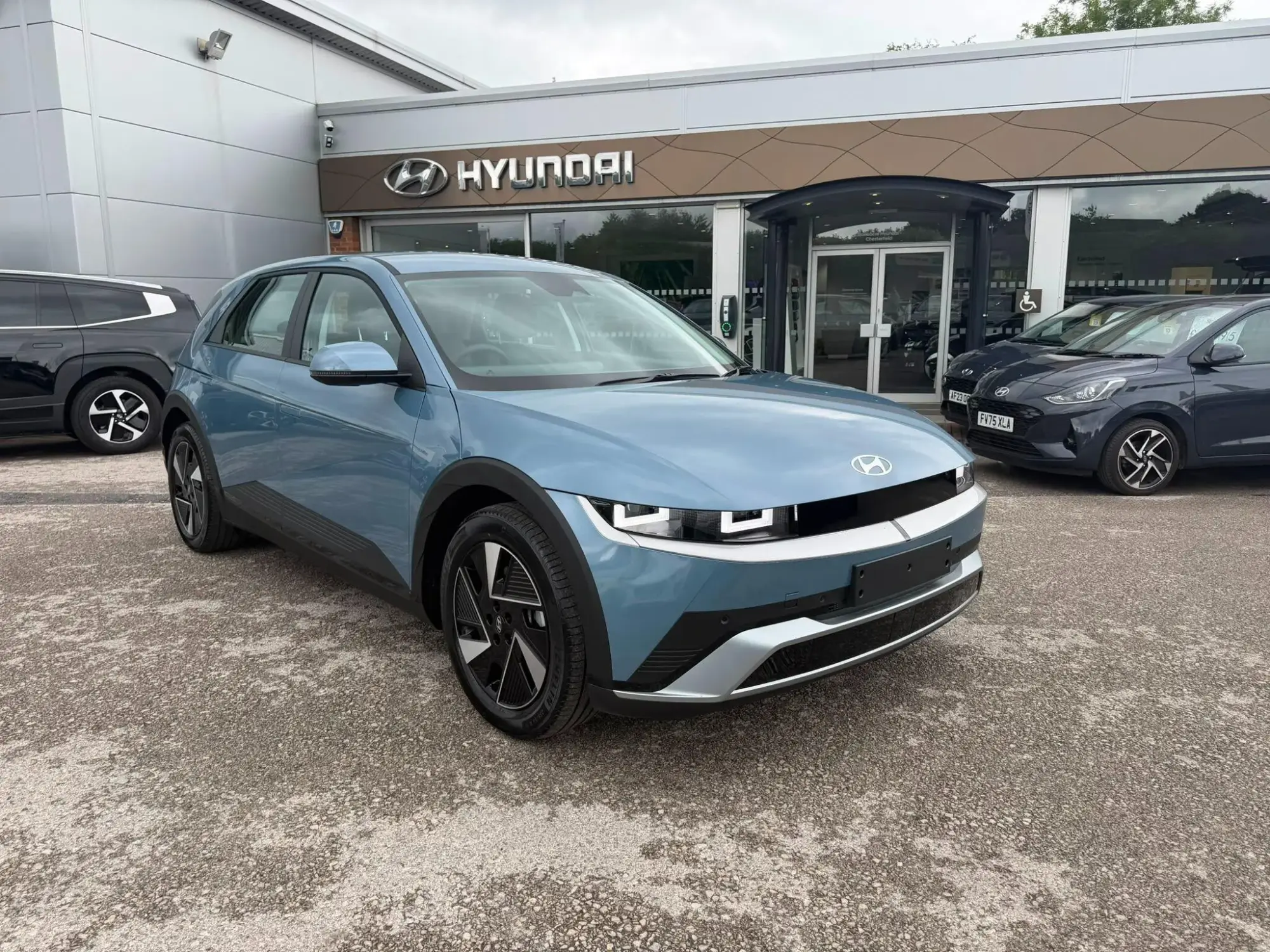 Hyundai IONIQ 5 84kWh Premium Auto 5dr Image 1