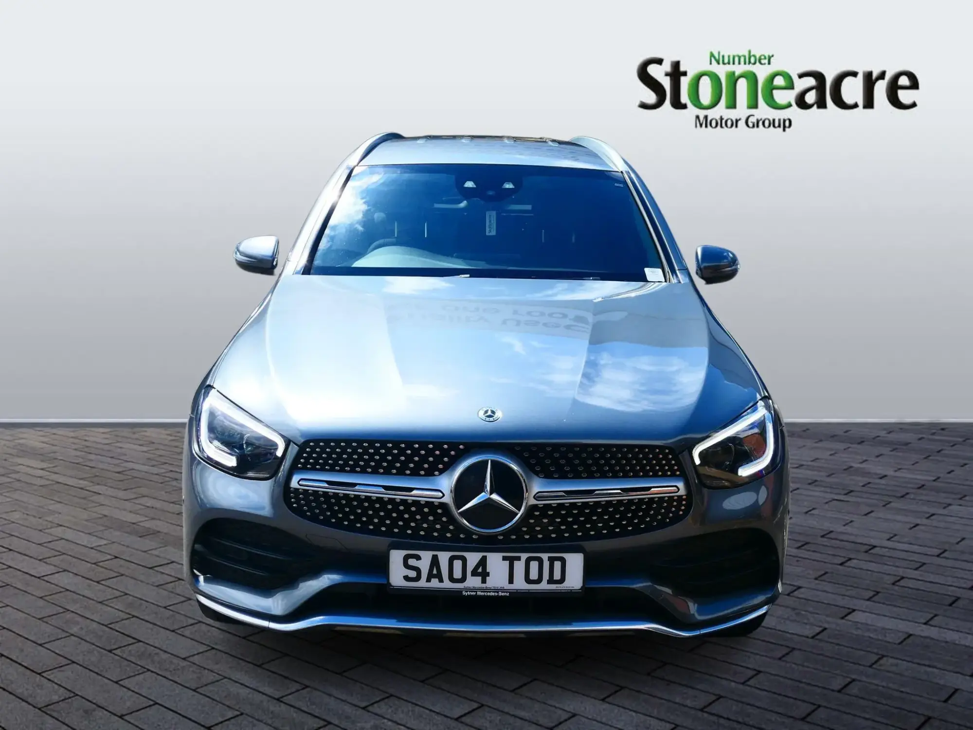 Mercedes-Benz GLC 2.0 GLC220d AMG Line (Premium) G-Tronic+ 4MATIC Euro 6 (s/s) 5dr GF70MPY Image 2
