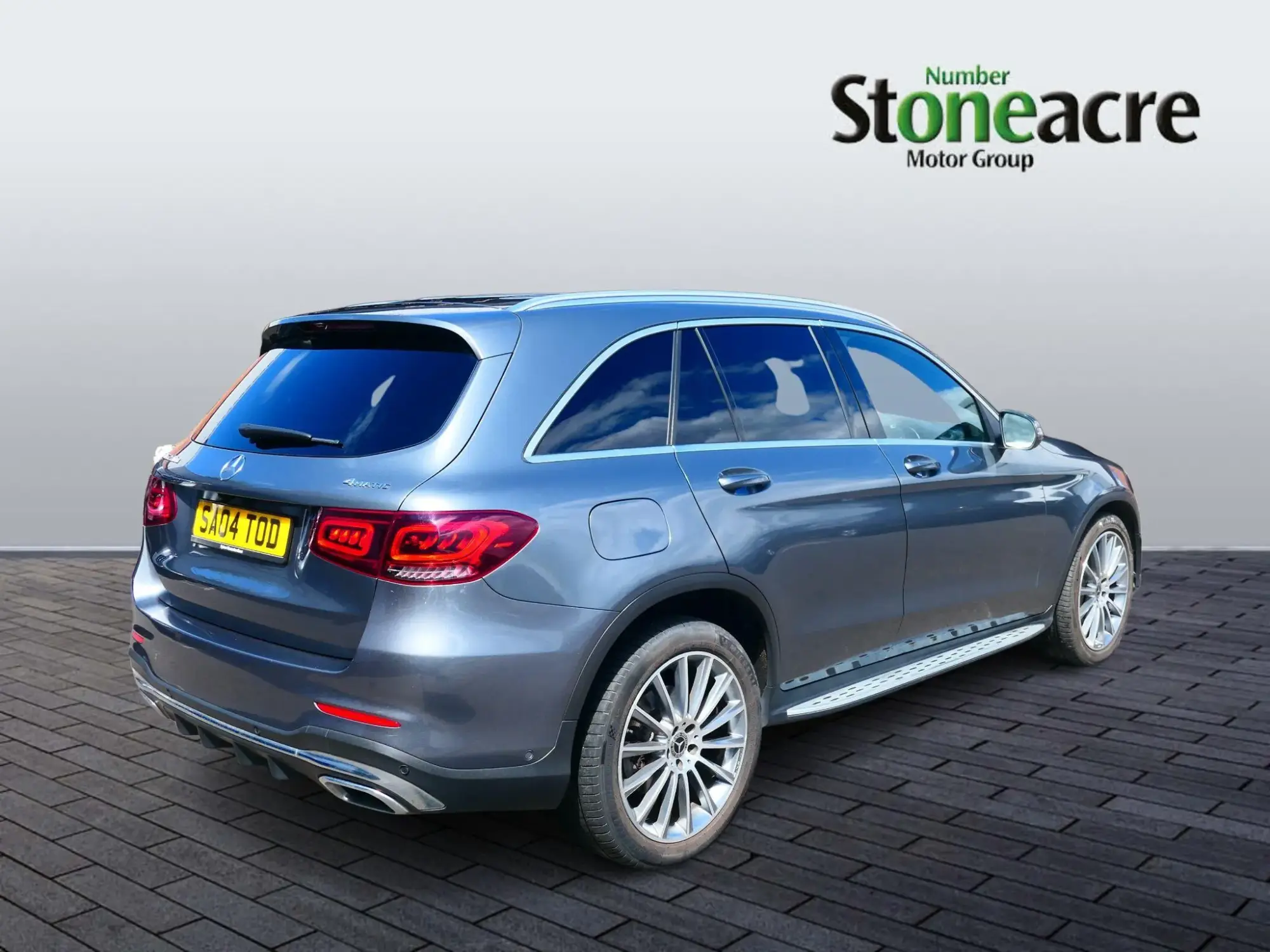 Mercedes-Benz GLC Image 8 Mercedes-Benz GLC Image 8