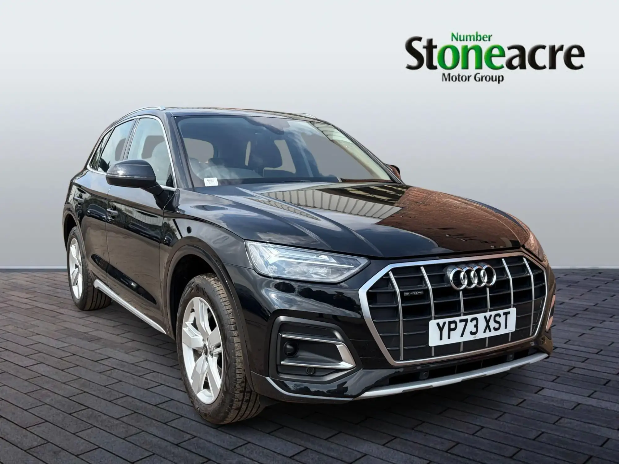 Audi Q5 2.0 TFSI 45 Sport S Tronic quattro Euro 6 (s/s) 5dr YP73XST Image 1