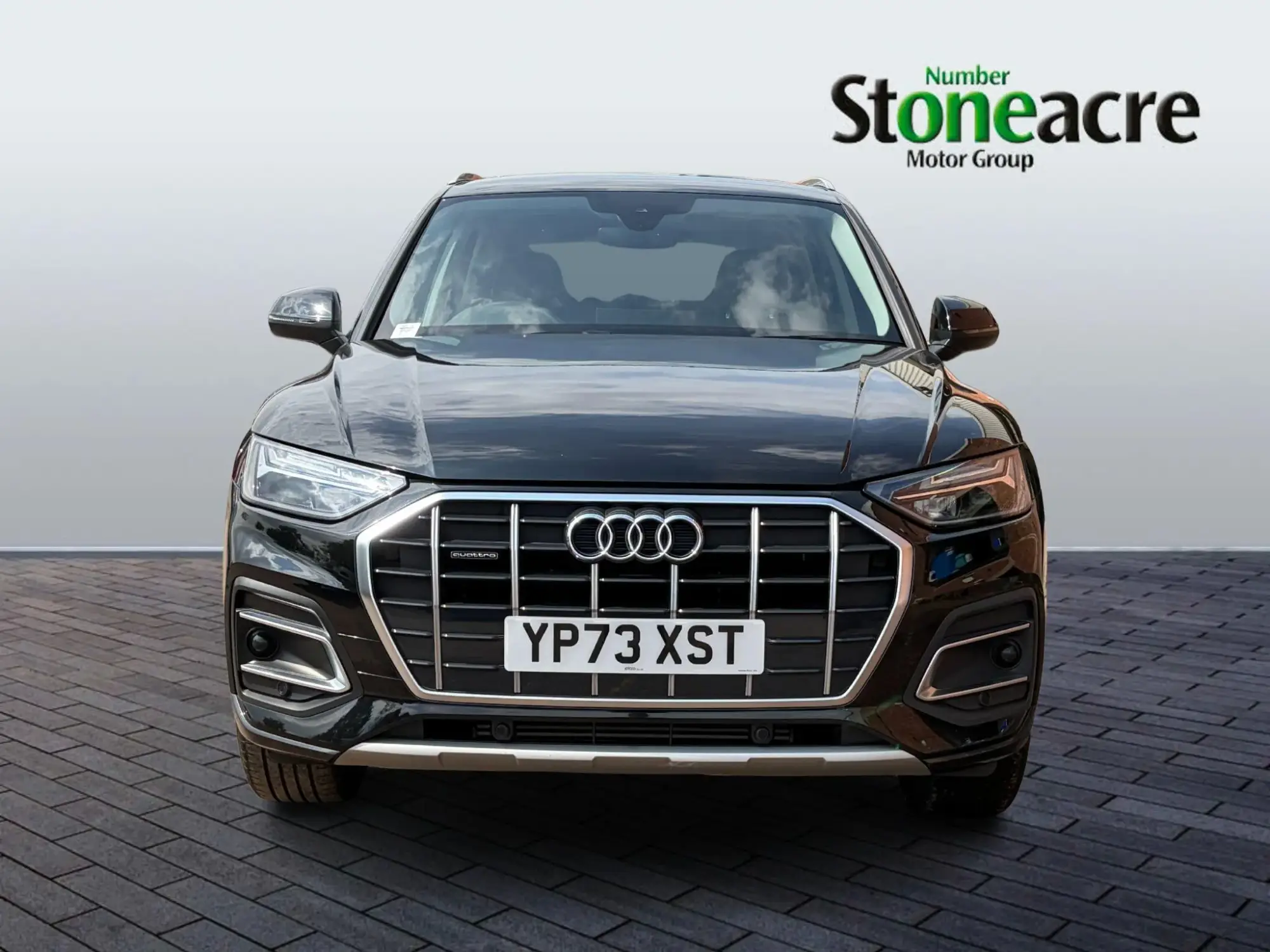 Audi Q5 2.0 TFSI 45 Sport S Tronic quattro Euro 6 (s/s) 5dr YP73XST Image 2