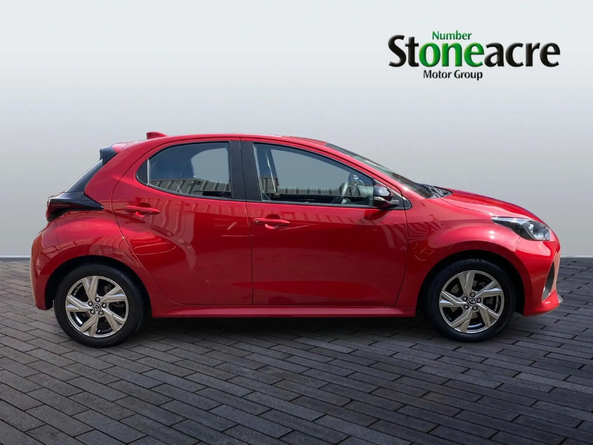 Mazda 2 Hybrid 1.5h Exclusive-Line CVT Euro 6 (s/s) 5dr YY24JGZ Image 3