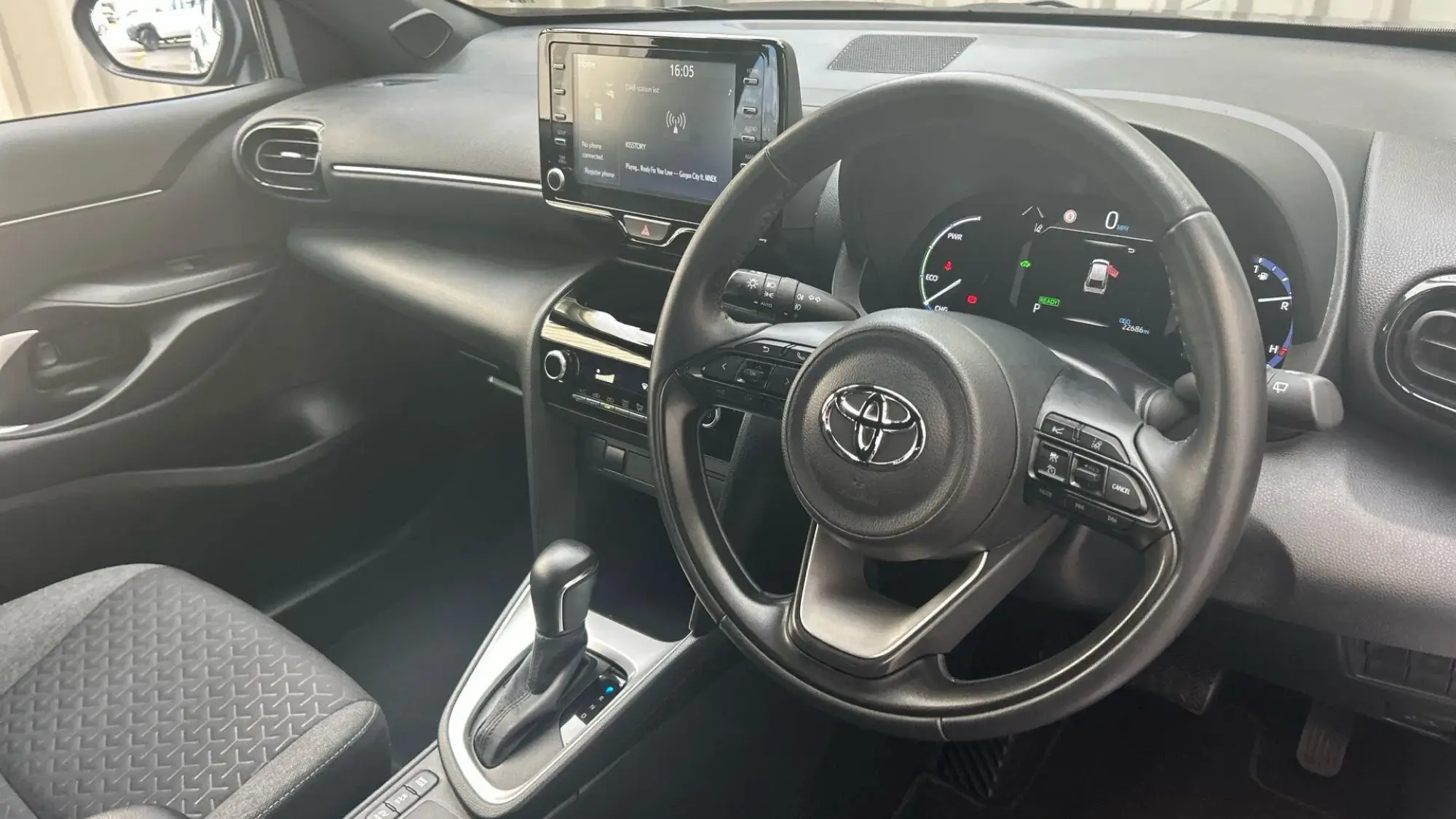 Toyota Yaris Cross Image 10