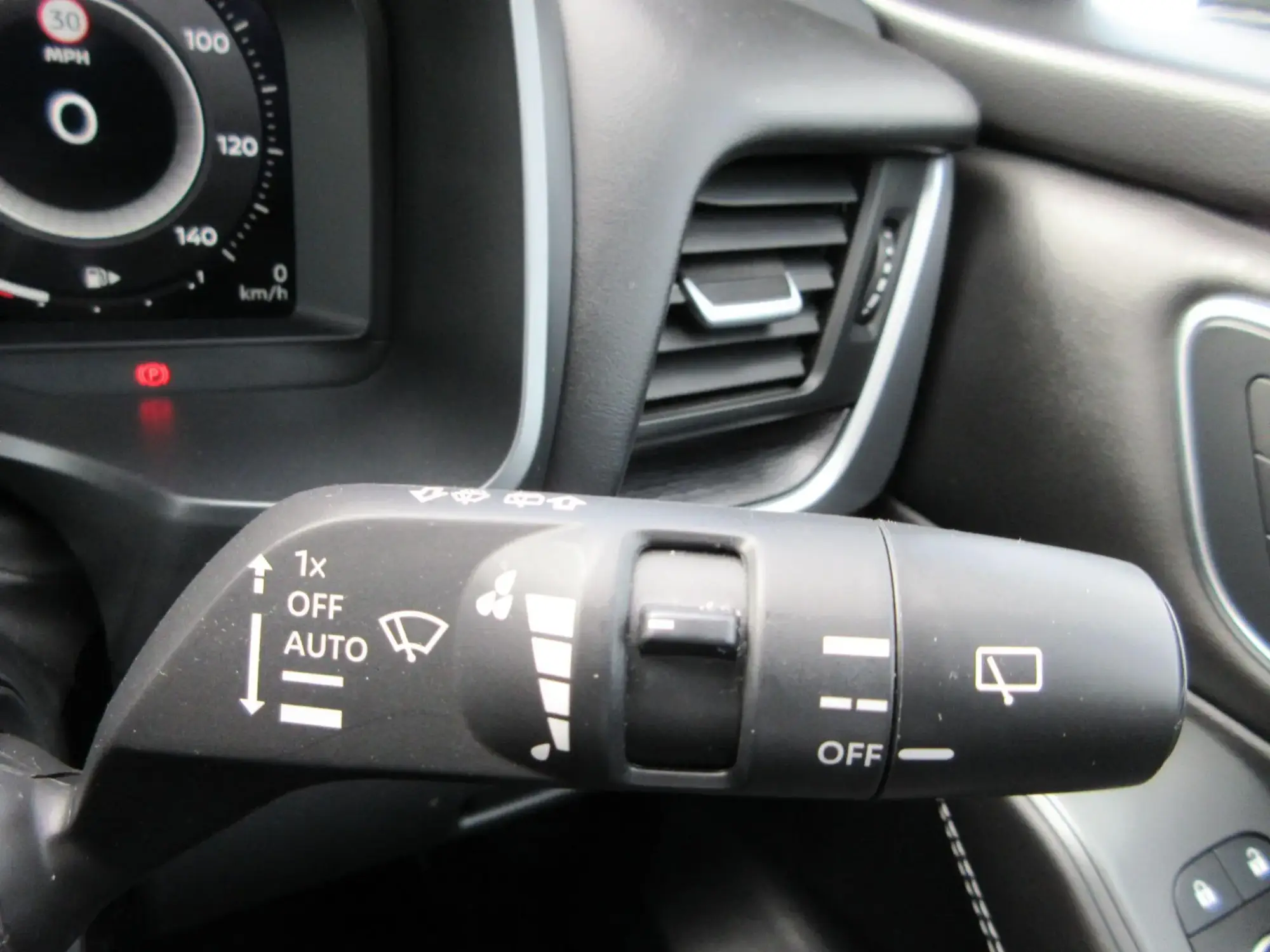 Nissan Qashqai with e-POWER Image 18 Nissan Qashqai with e-POWER Image 18