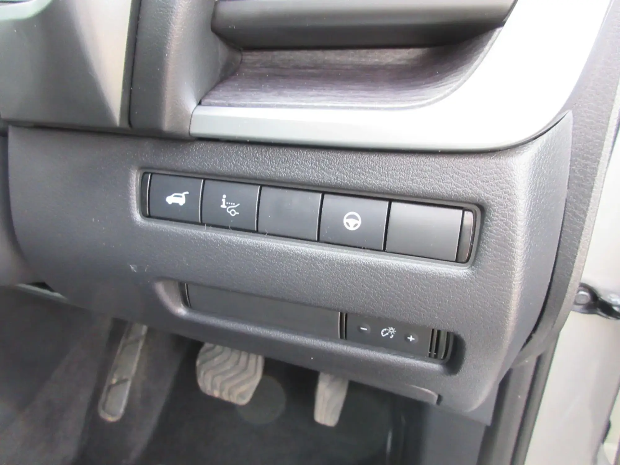Nissan Qashqai with e-POWER Image 22 Nissan Qashqai with e-POWER Image 22