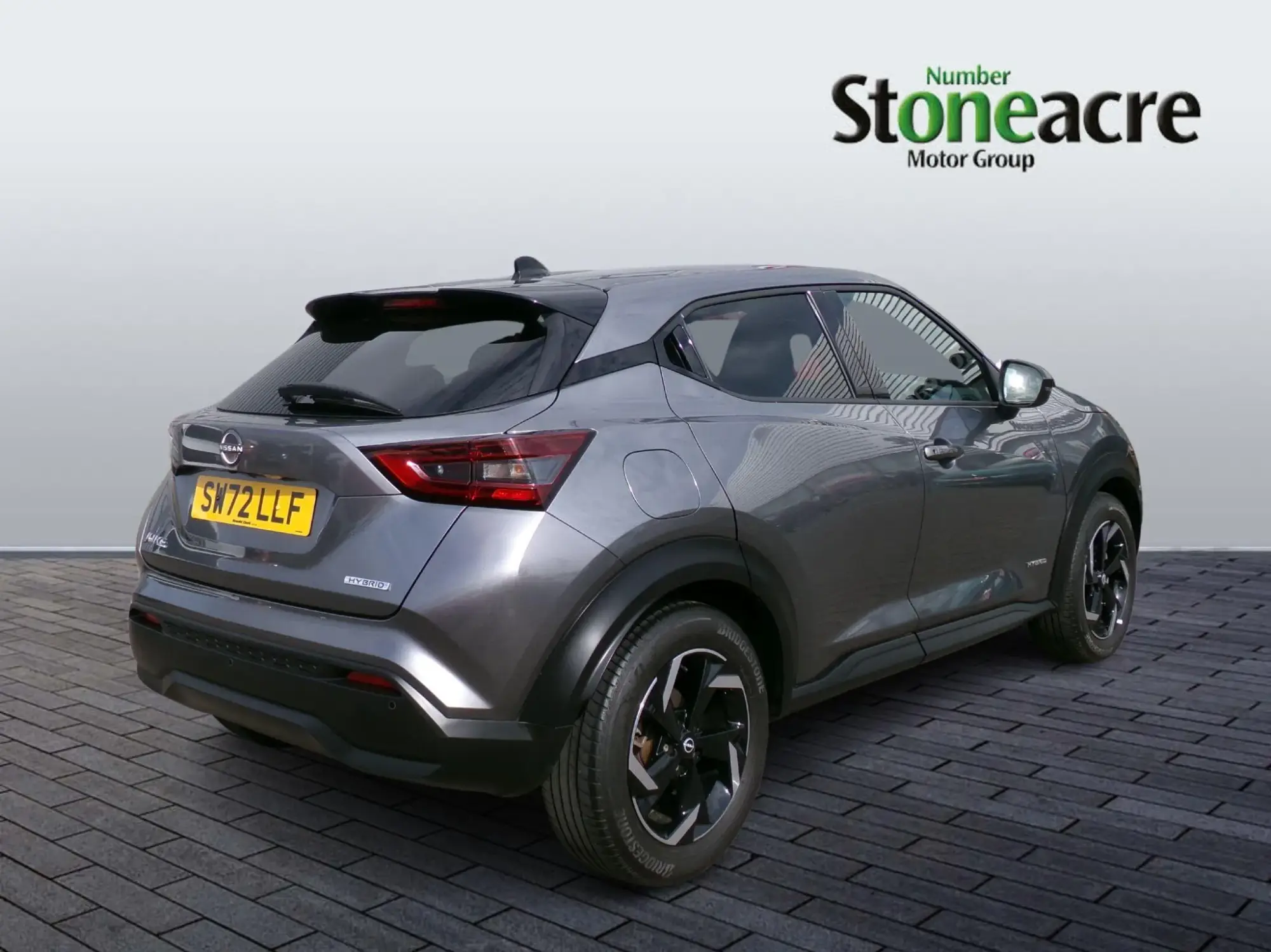 Nissan Juke Hybrid Image 3