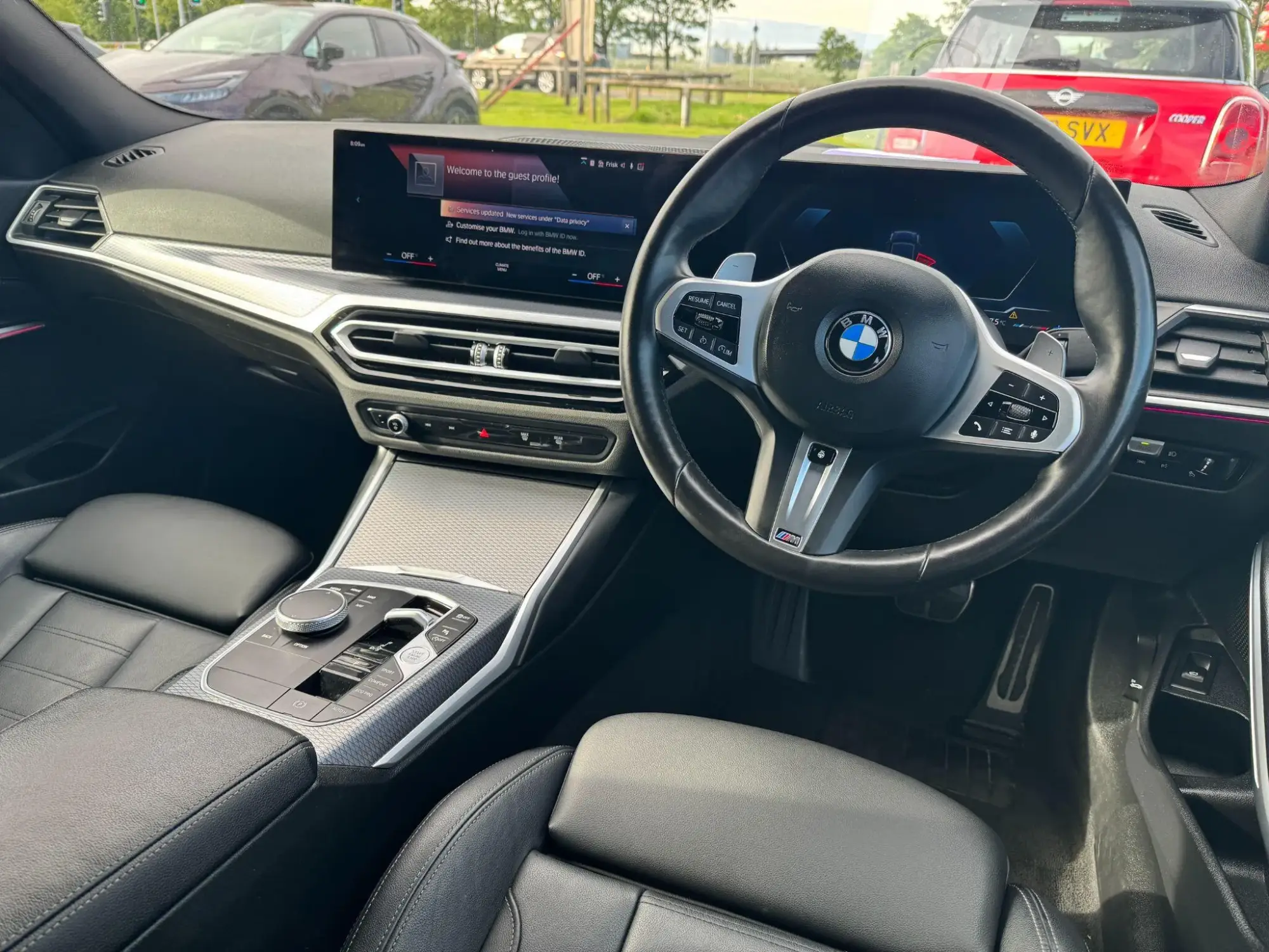 BMW 3 Series Image 16