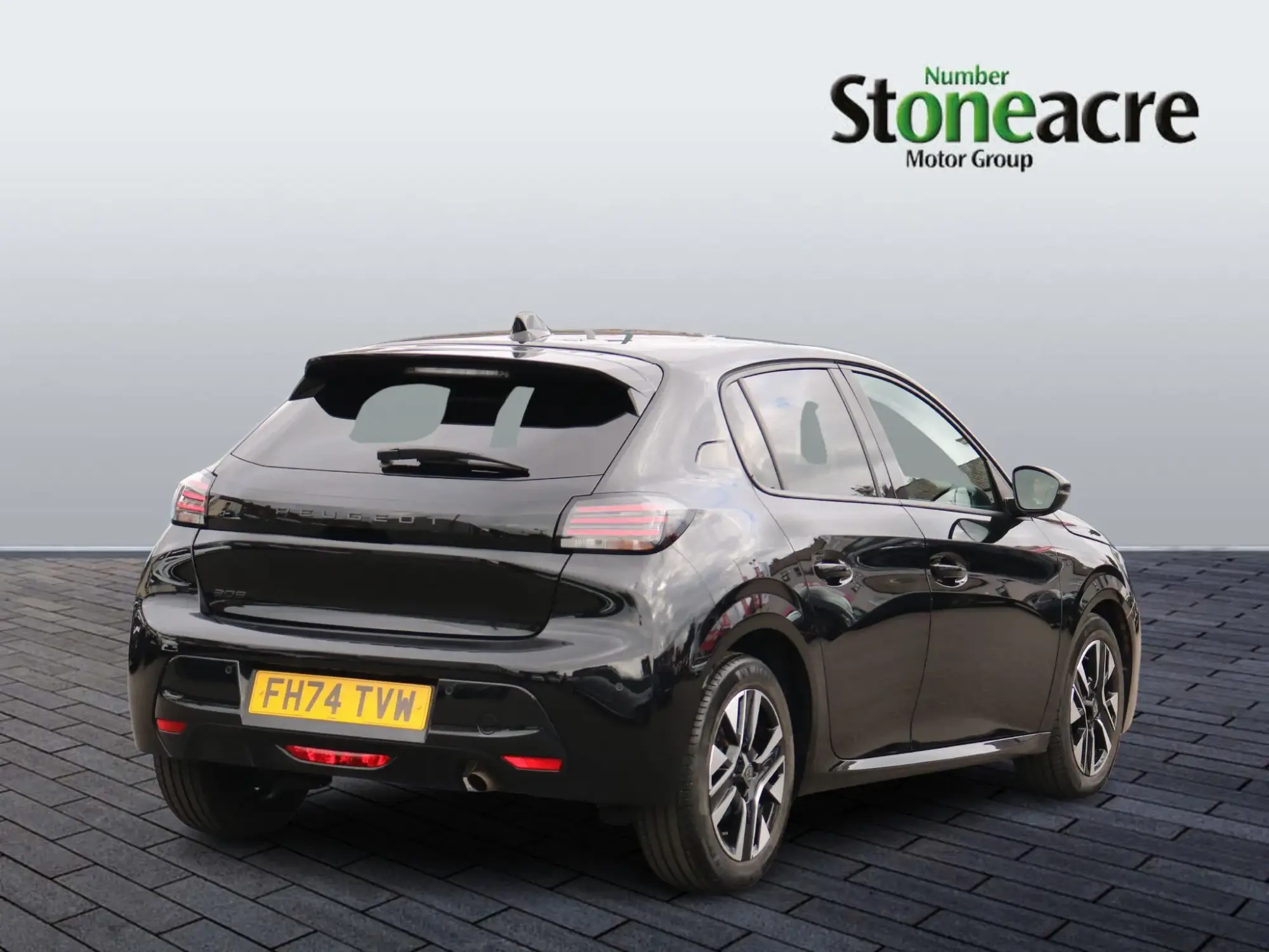 Peugeot 208 1.2 PureTech Allure Euro 6 (s/s) 5dr FH74TVW Image 3