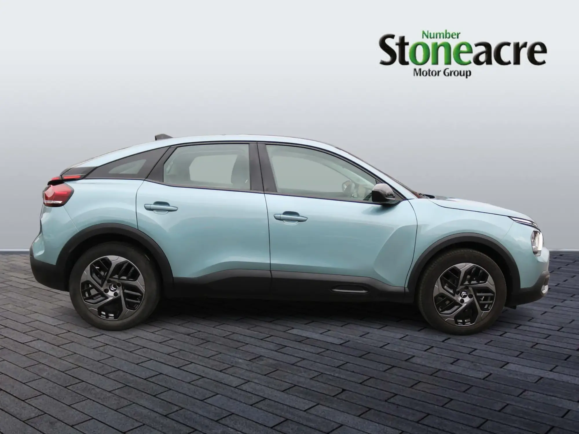 Citroen C4 Image 2