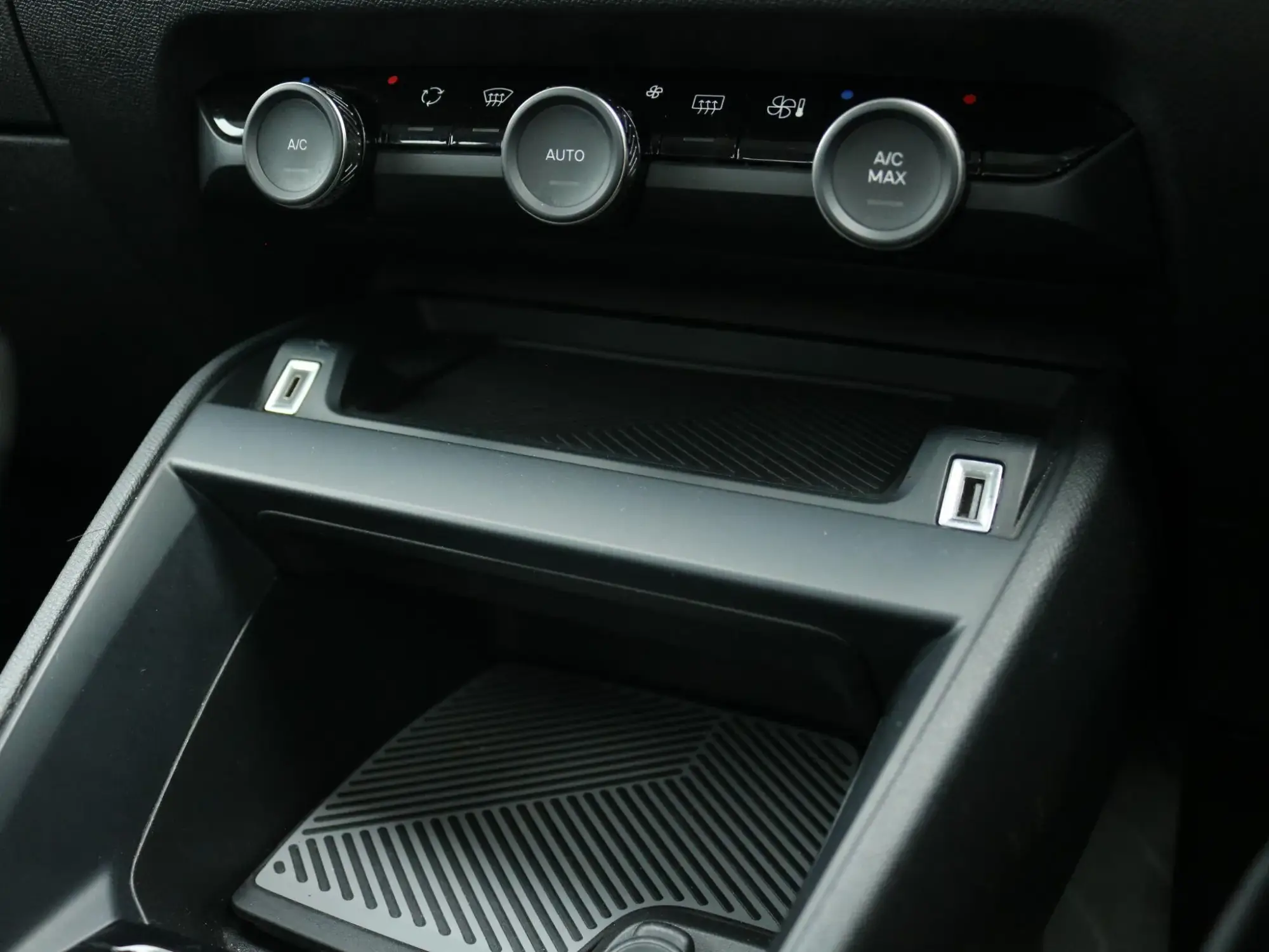 Citroen C4 Image 23