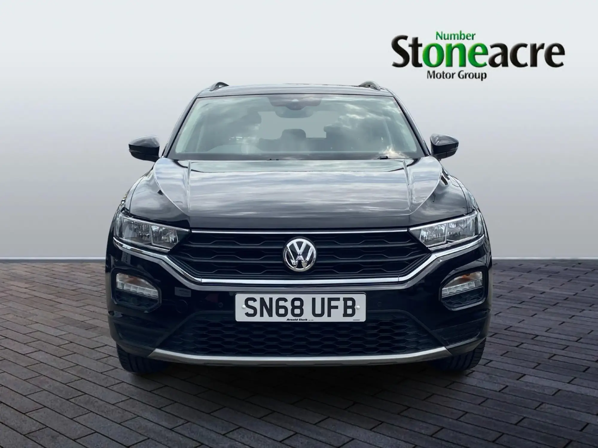 Volkswagen T-Roc 1.0 TSI SE Euro 6 (s/s) 5dr SN68UFB Image 2
