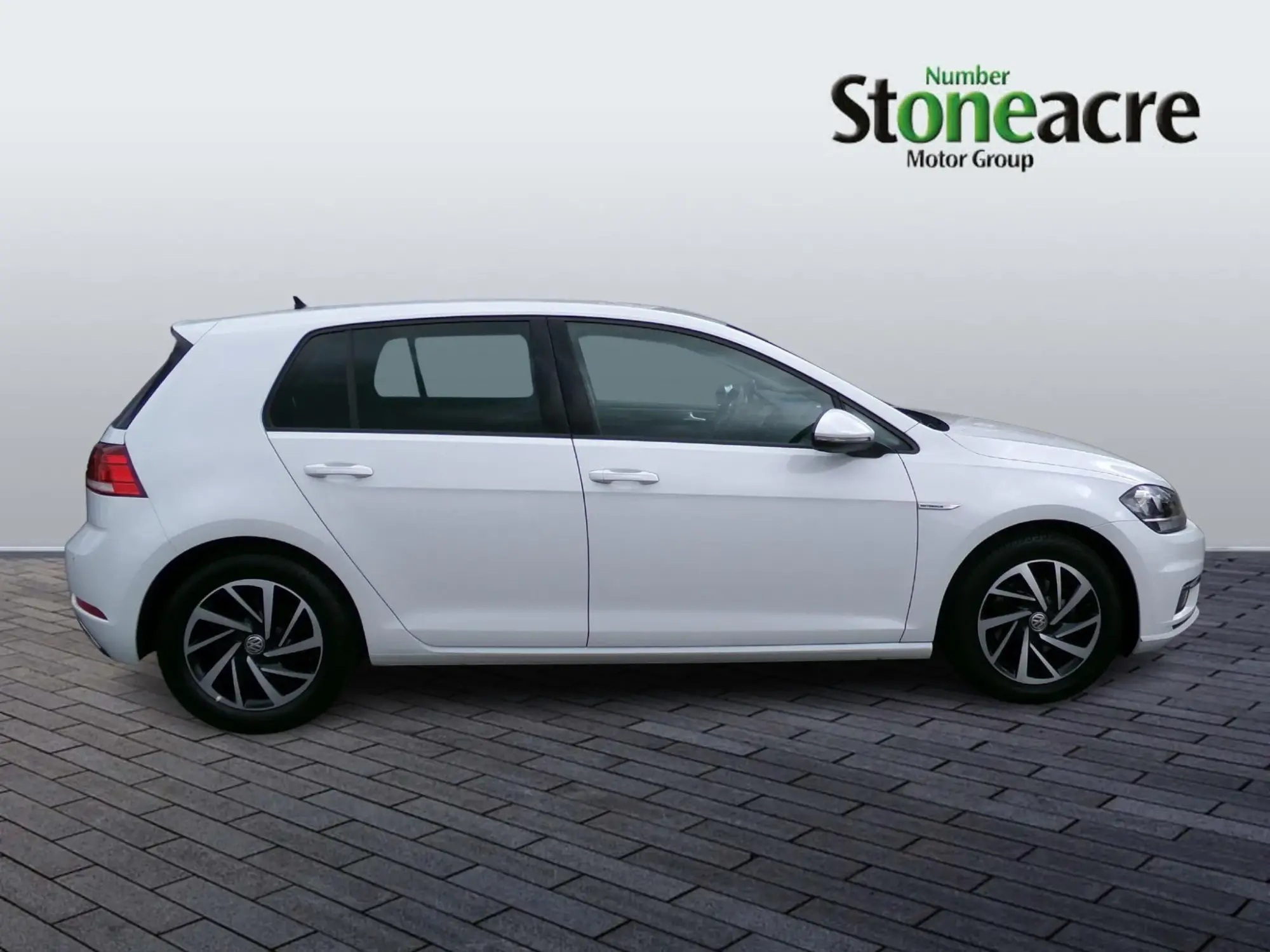 Volkswagen Golf 1.5 TSI EVO Match Euro 6 (s/s) 5dr RV69WHA Image 3