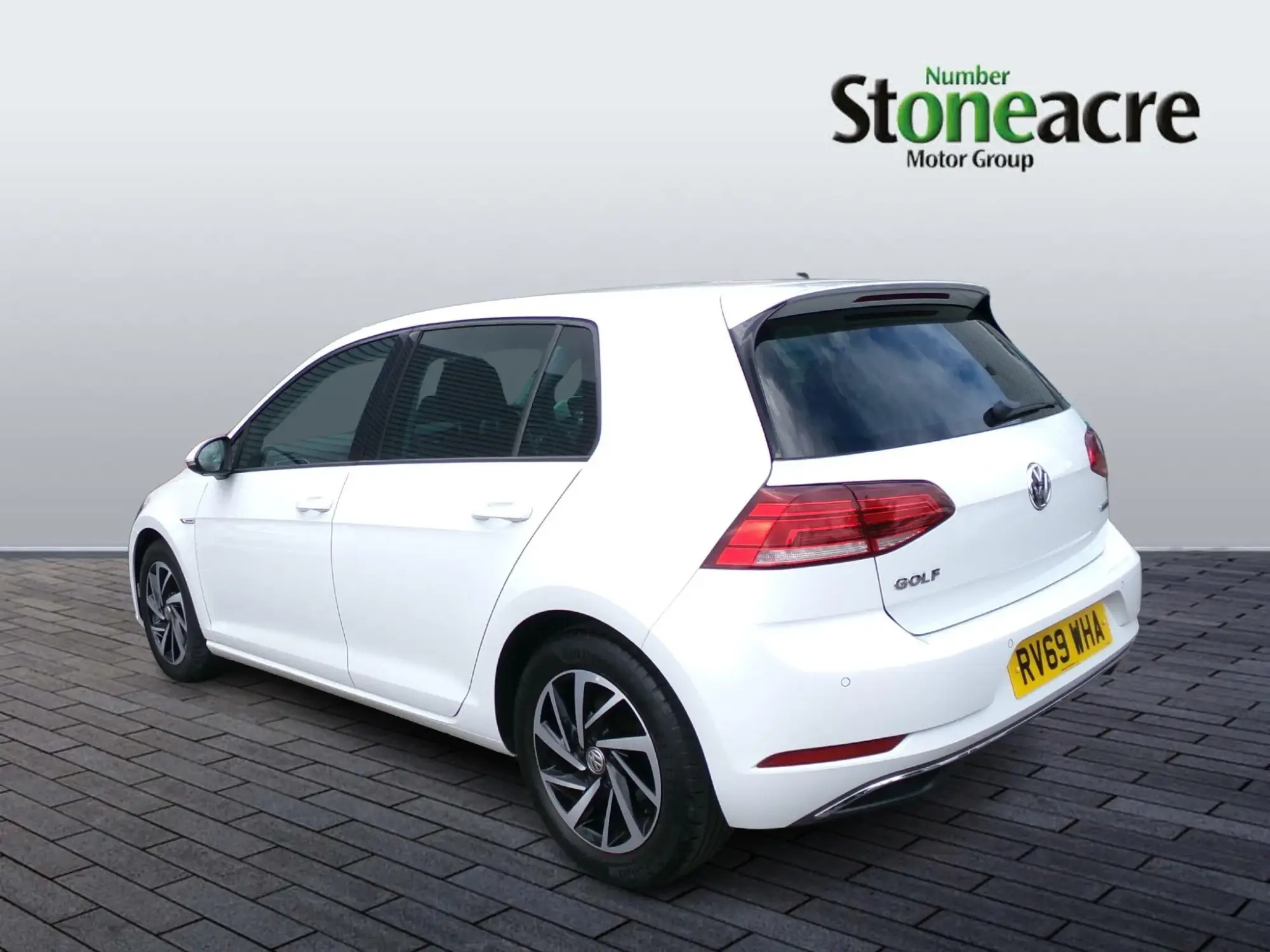 Volkswagen Golf Image 7