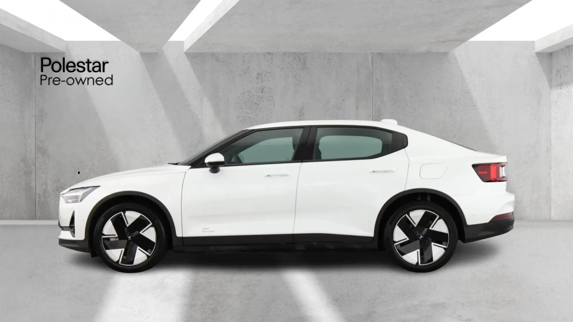 Polestar 2 Single Motor 82kWh Long Range Fastback Auto RWD 5dr OW25GGO Image 2