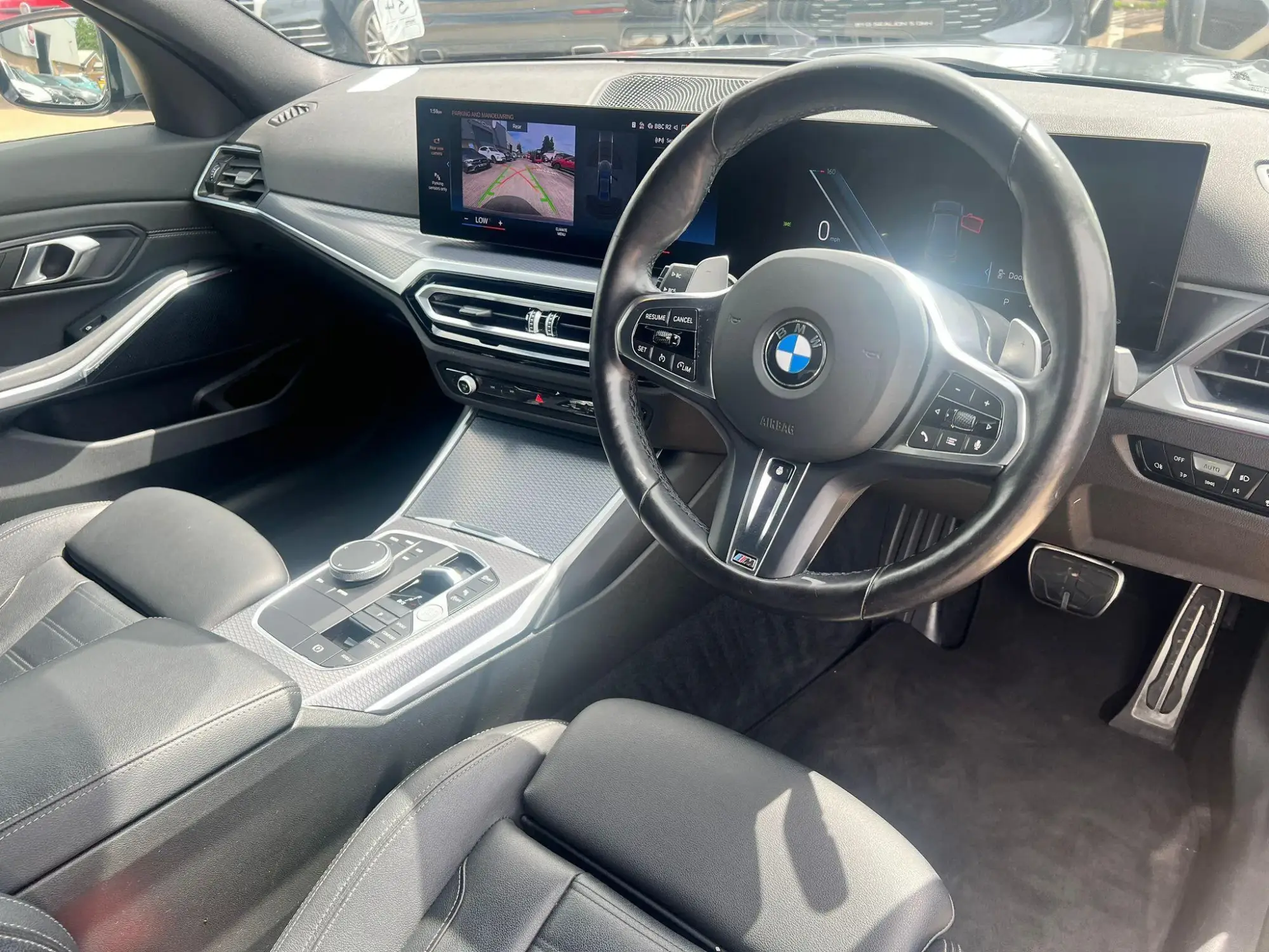 BMW 3 Series Image 14