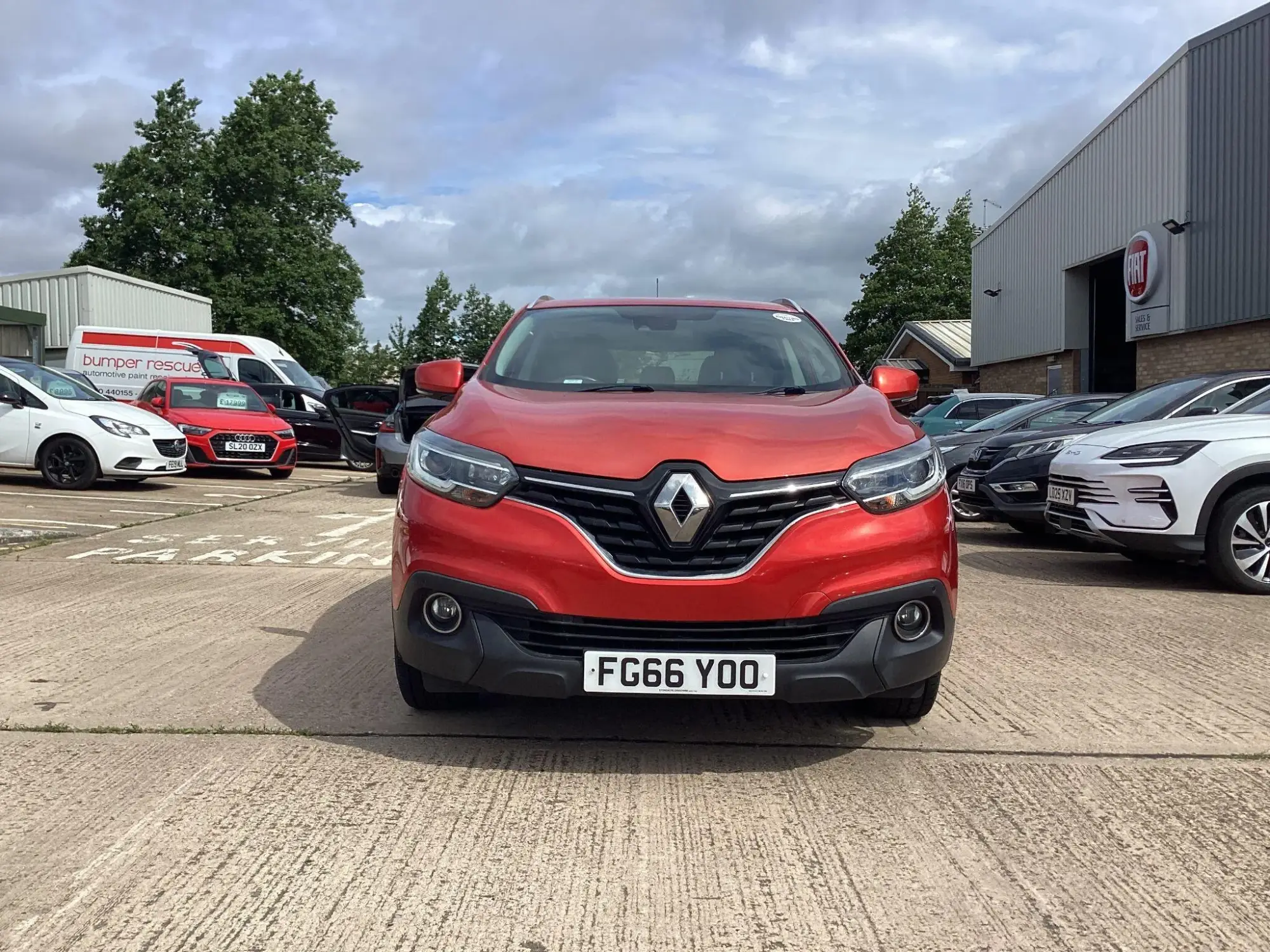 Renault Kadjar 1.6 dCi Dynamique S Nav 4WD Euro 6 (s/s) 5dr FG66YOO Image 2