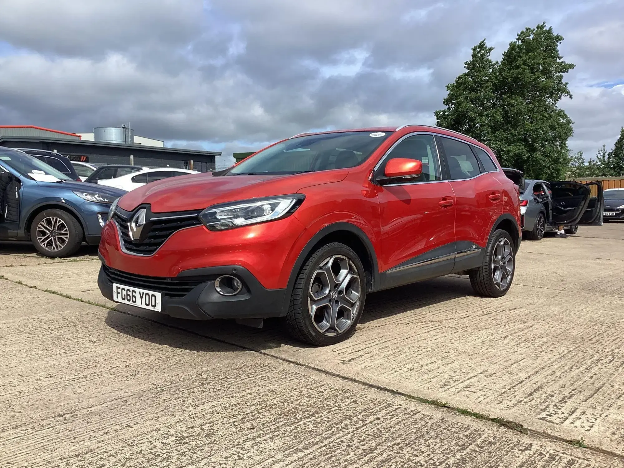 Renault Kadjar 1.6 dCi Dynamique S Nav 4WD Euro 6 (s/s) 5dr FG66YOO Image 3