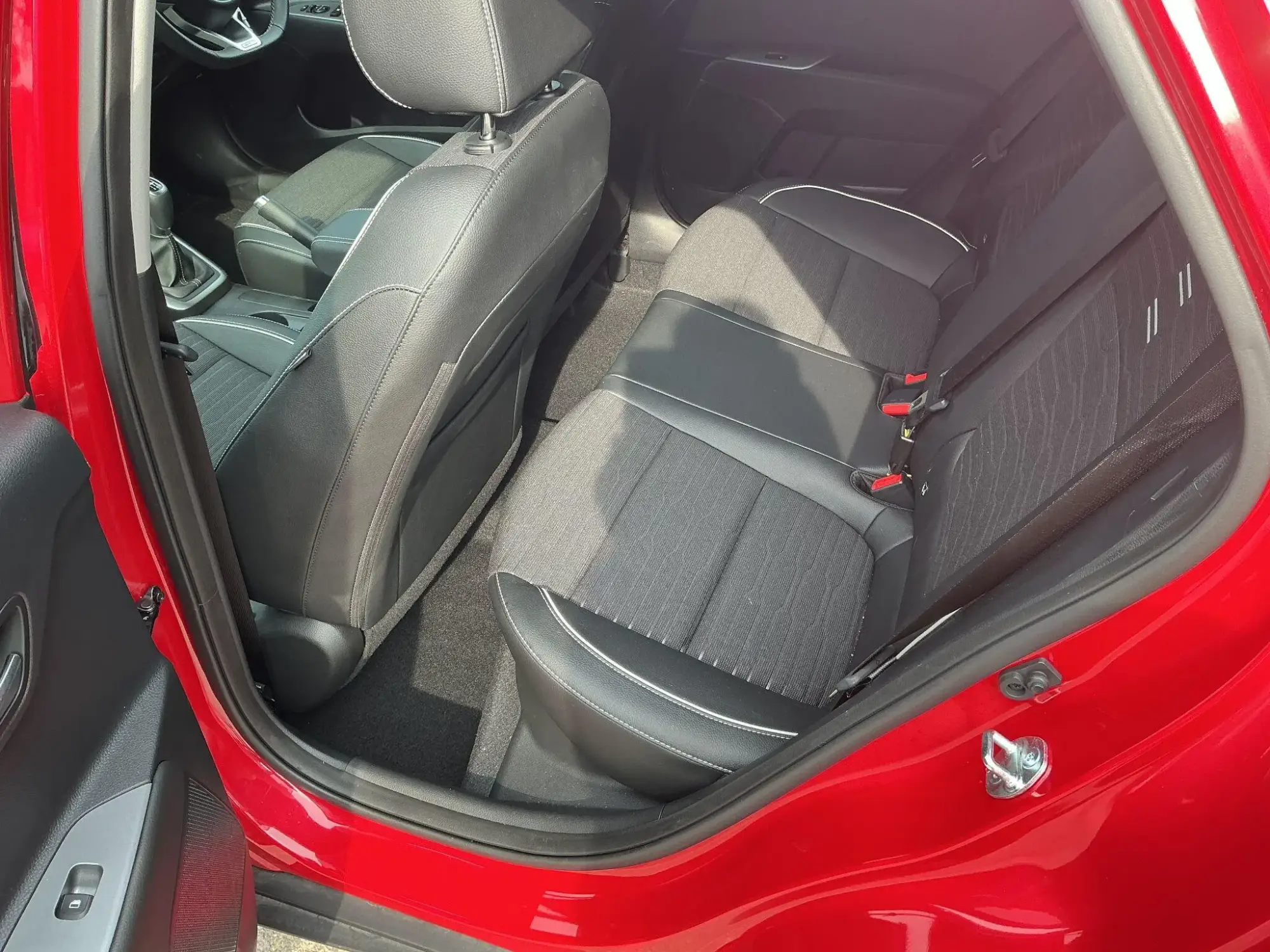 Kia Stonic Image 14 Kia Stonic Image 14