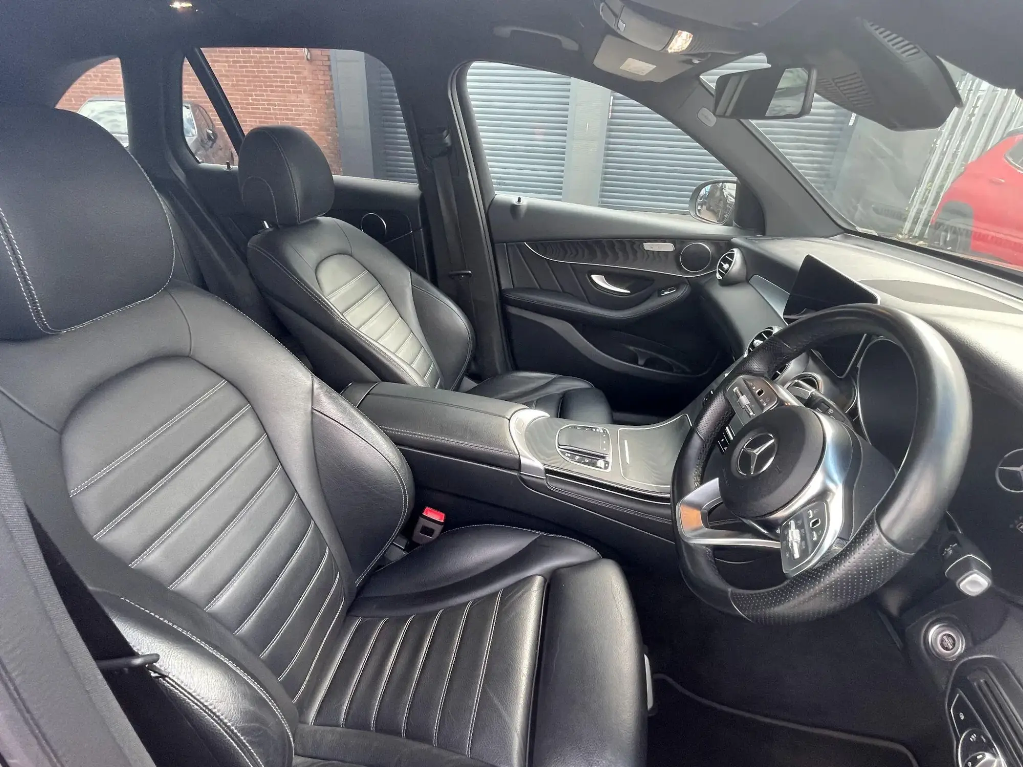 Mercedes-Benz GLC Image 11 Mercedes-Benz GLC Image 11