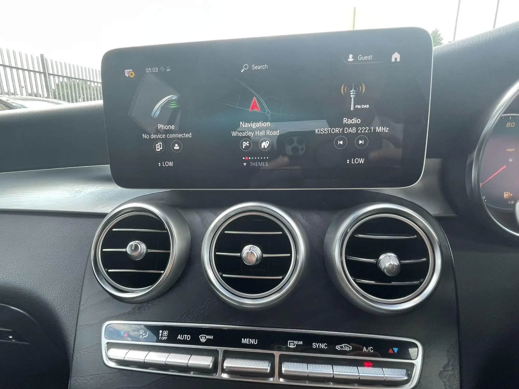 Mercedes-Benz GLC Image 16 Mercedes-Benz GLC Image 16