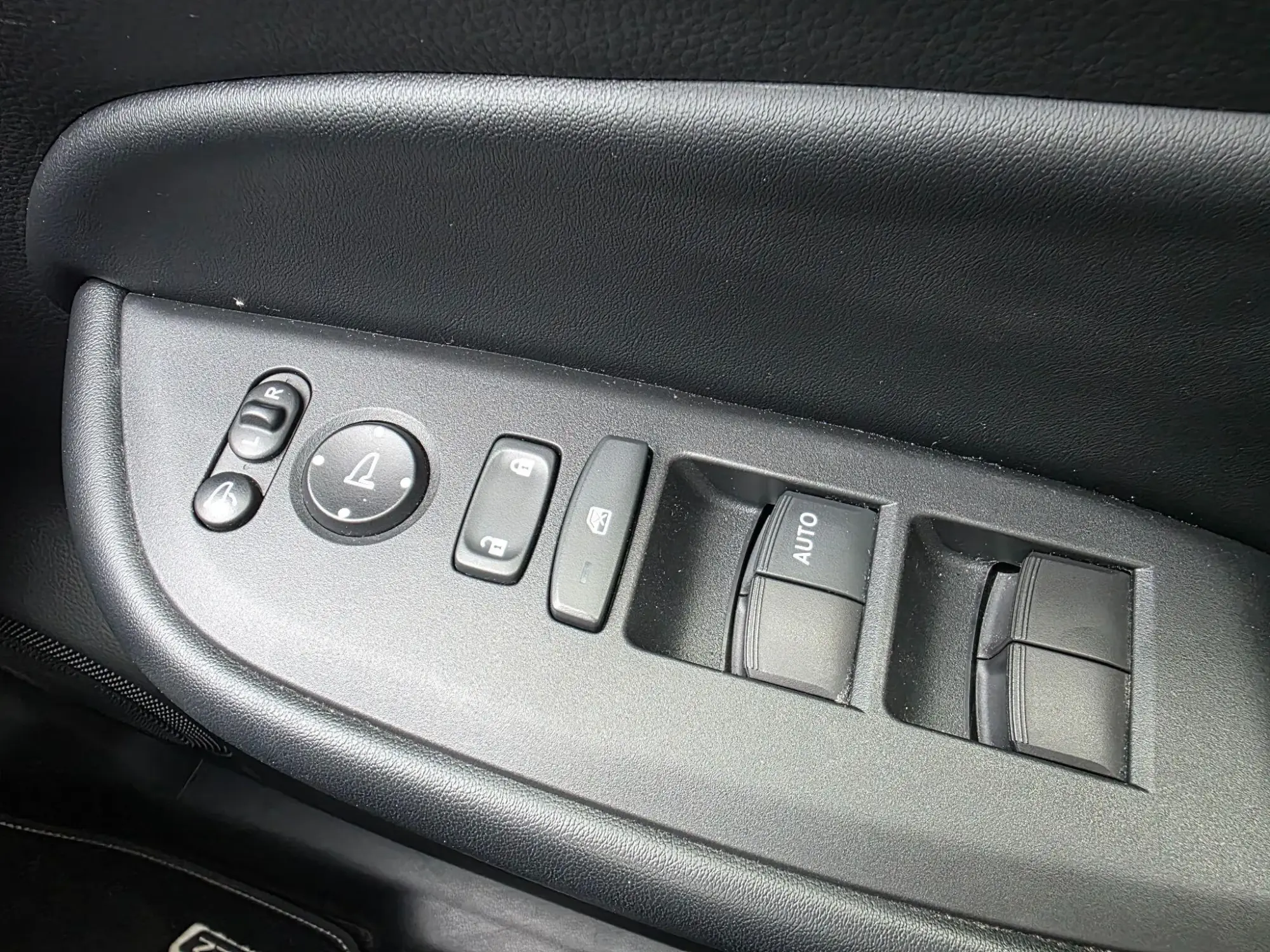 Honda Jazz Hybrid Image 30 Honda Jazz Hybrid Image 30