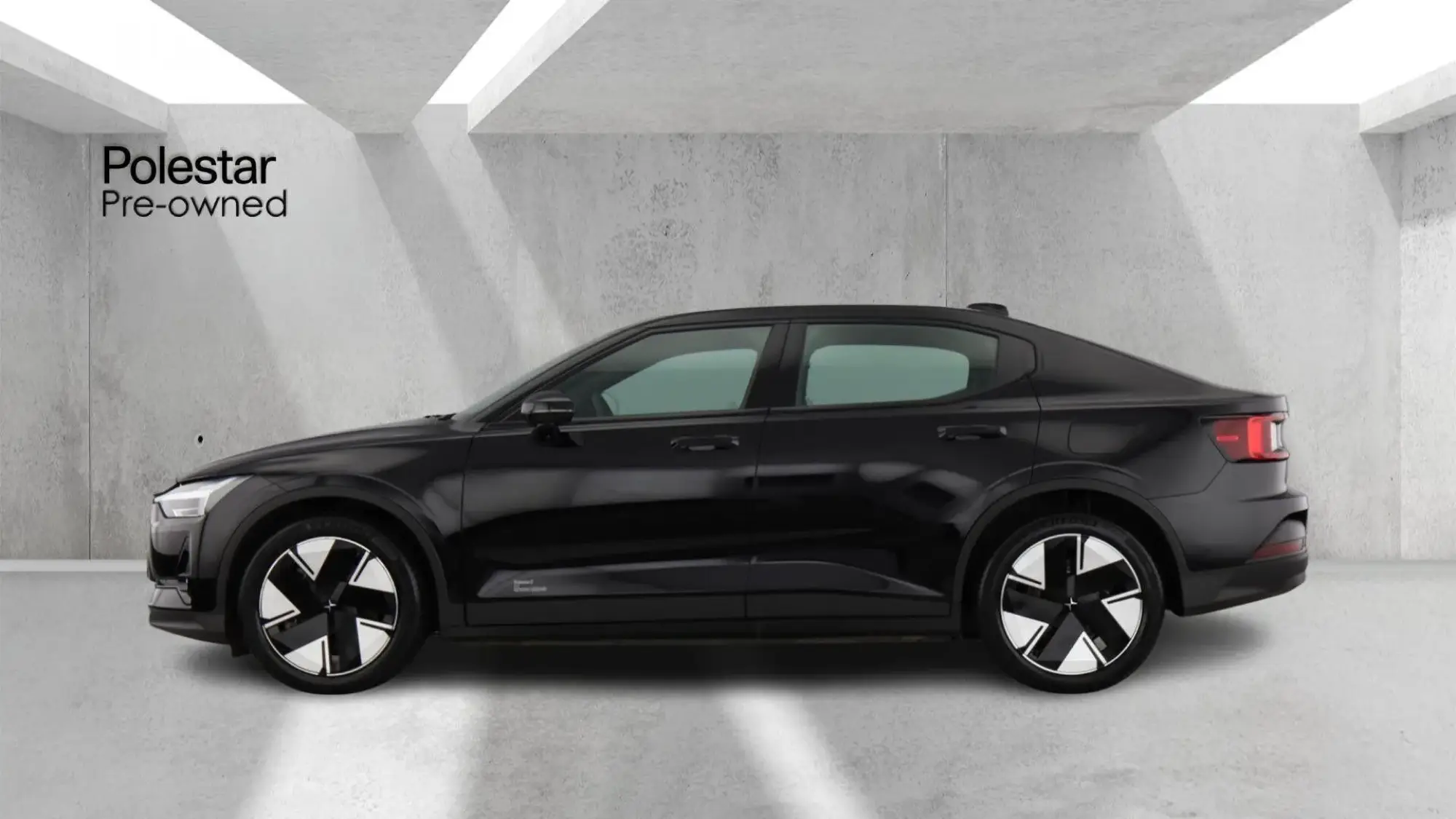 Polestar 2 Single Motor 82kWh Long Range Fastback Auto RWD 5dr OW25FOD Image 2