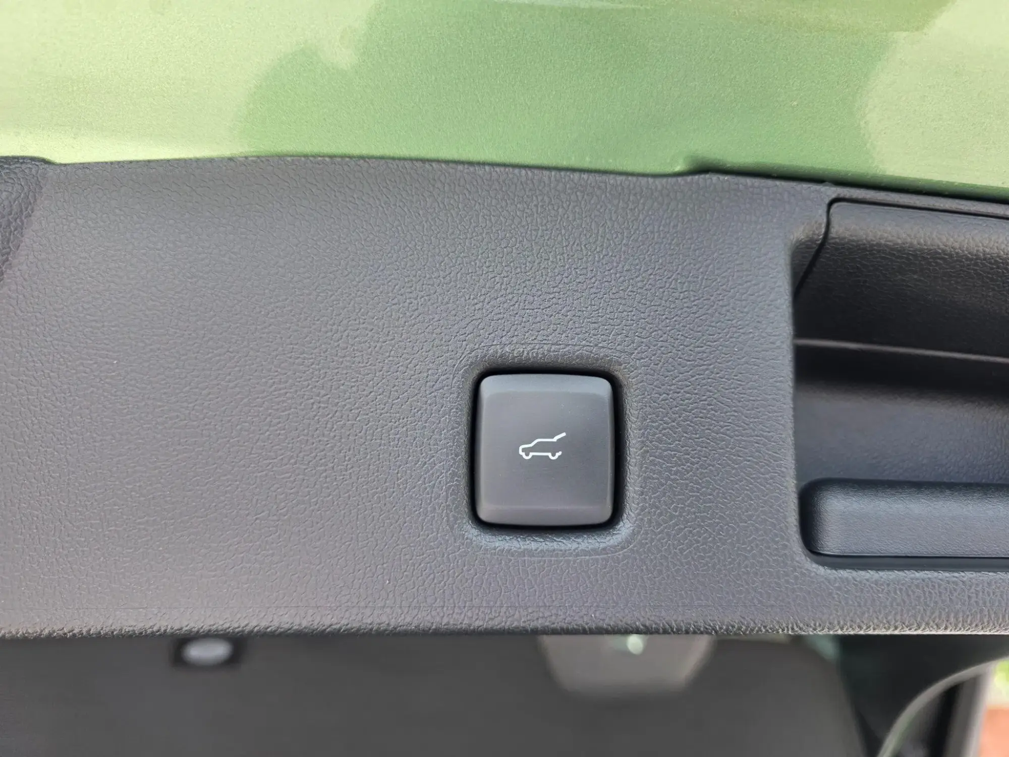 Ford Kuga Hybrid Image 11 Ford Kuga Hybrid Image 11