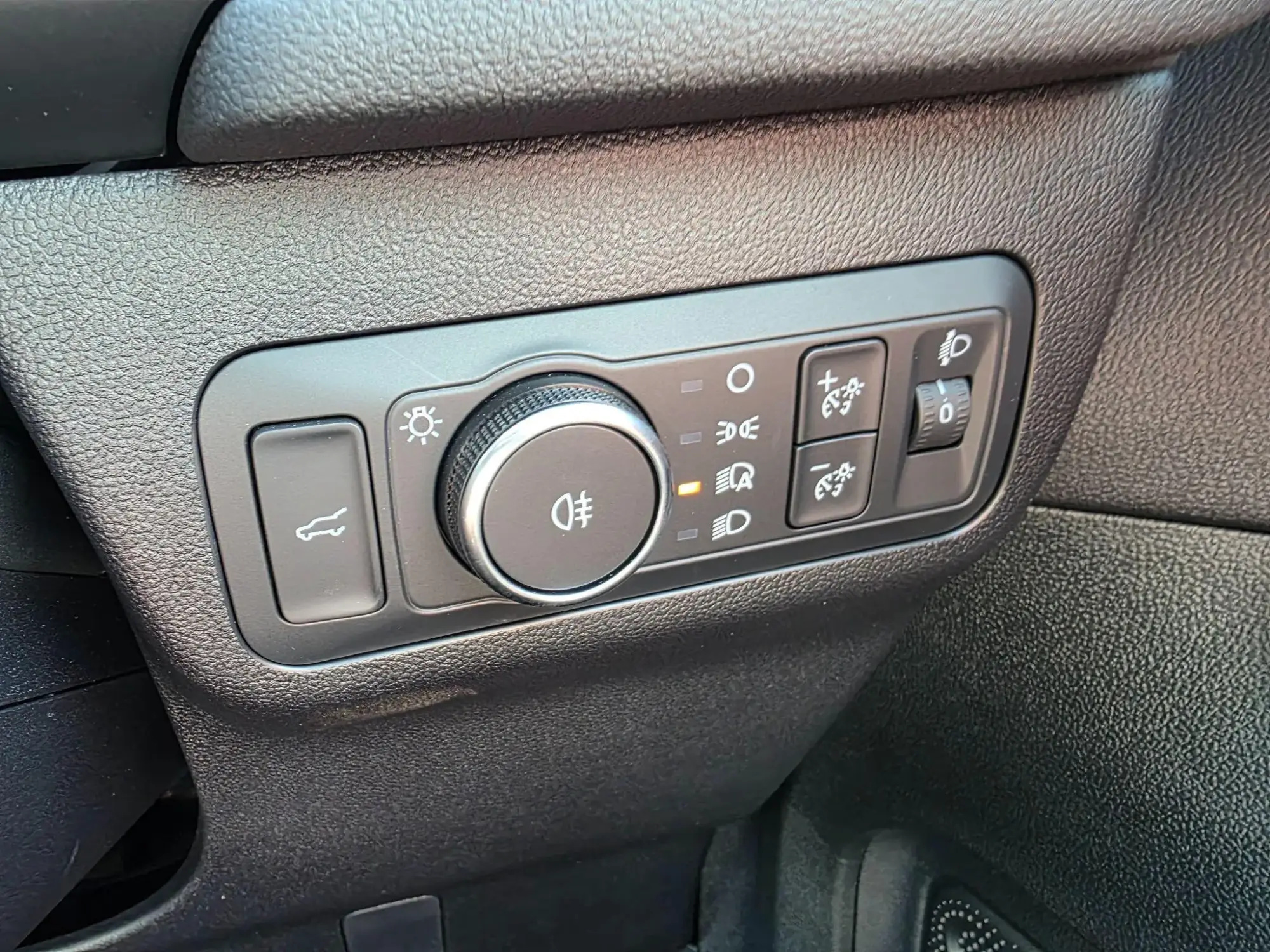 Ford Kuga Hybrid Image 29 Ford Kuga Hybrid Image 29