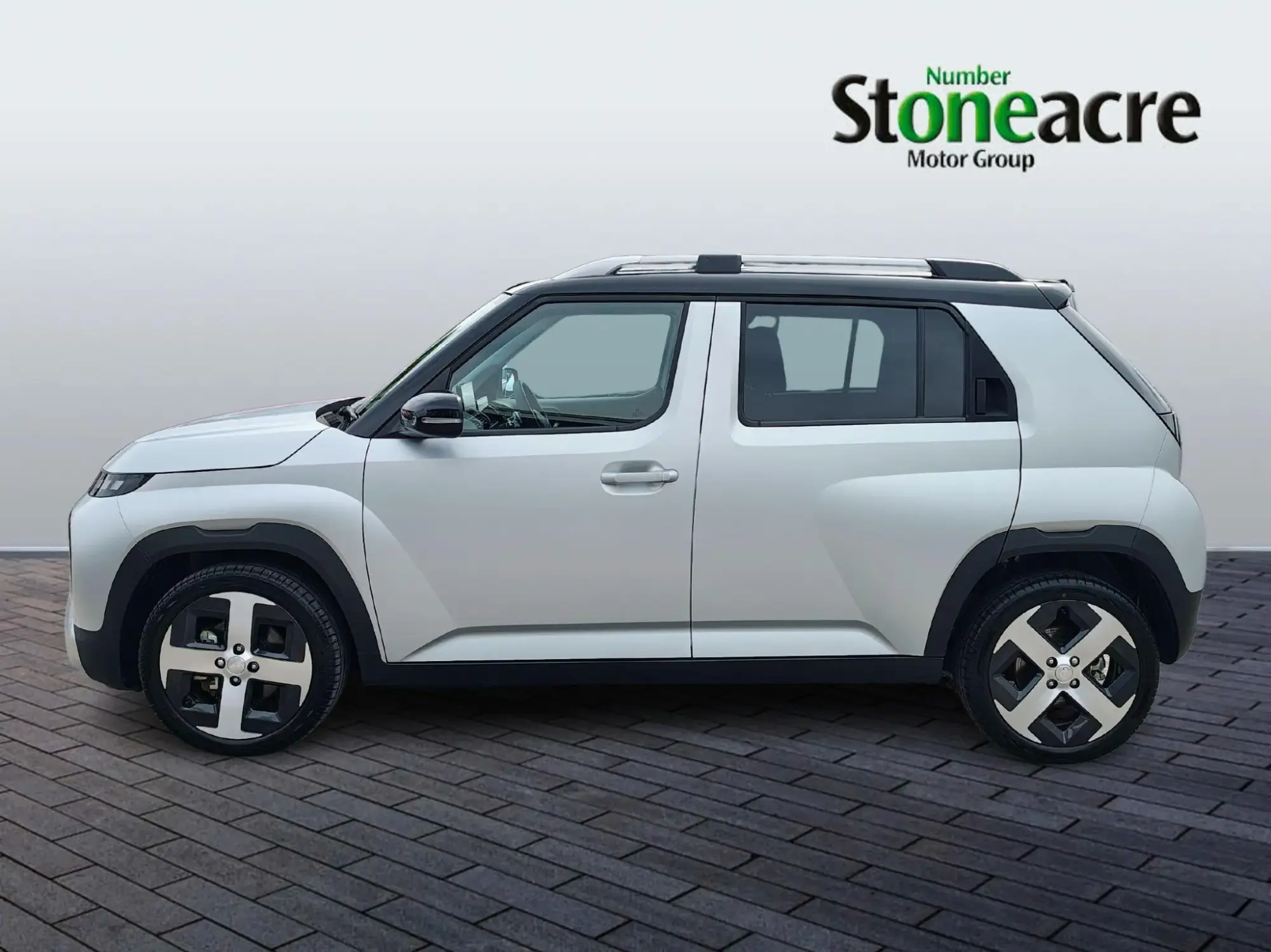 Hyundai INSTER Image 4