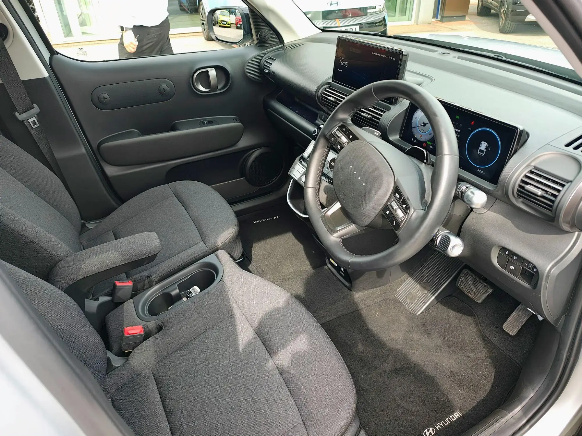 Hyundai INSTER Image 10
