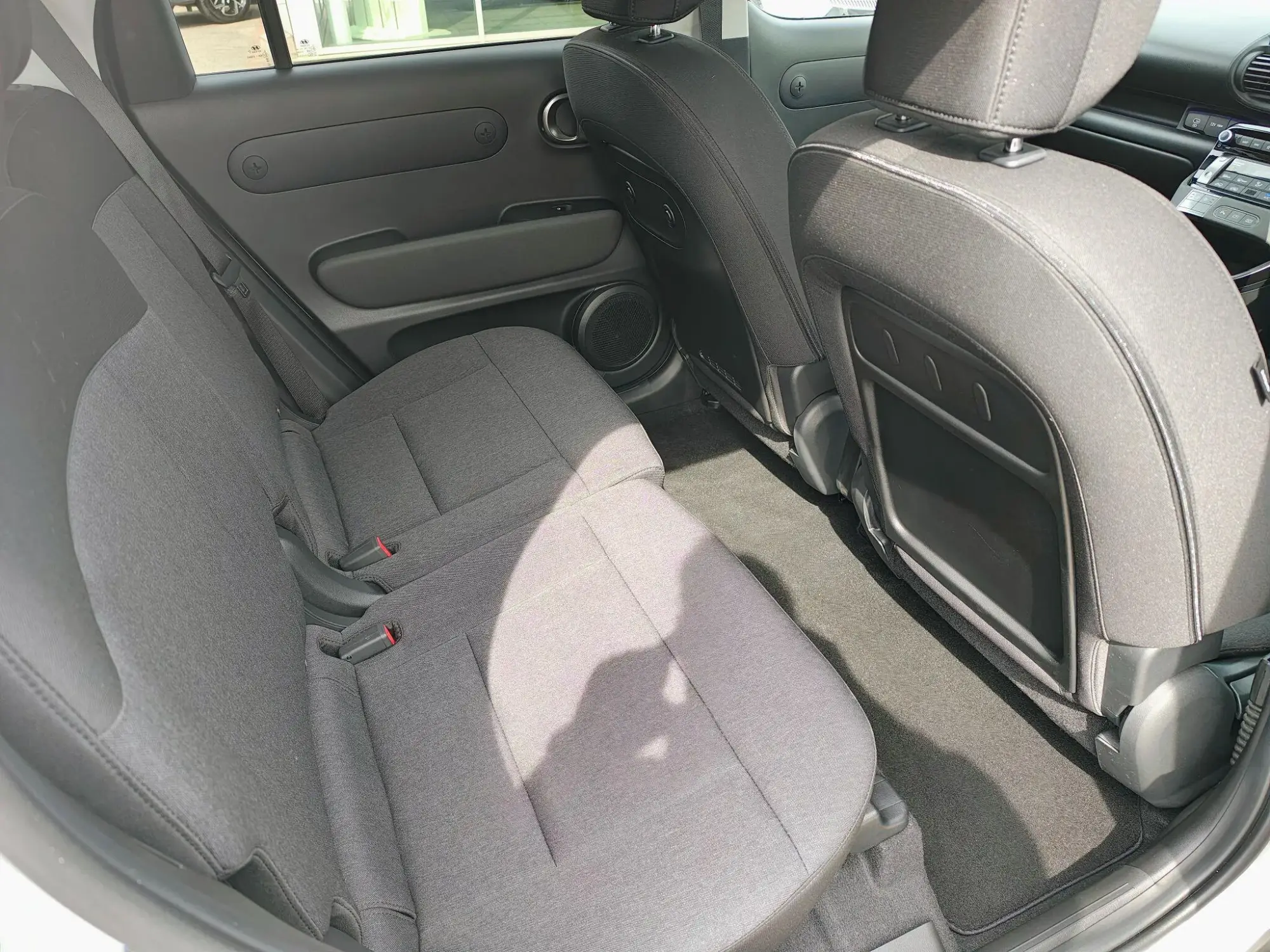 Hyundai INSTER Image 25