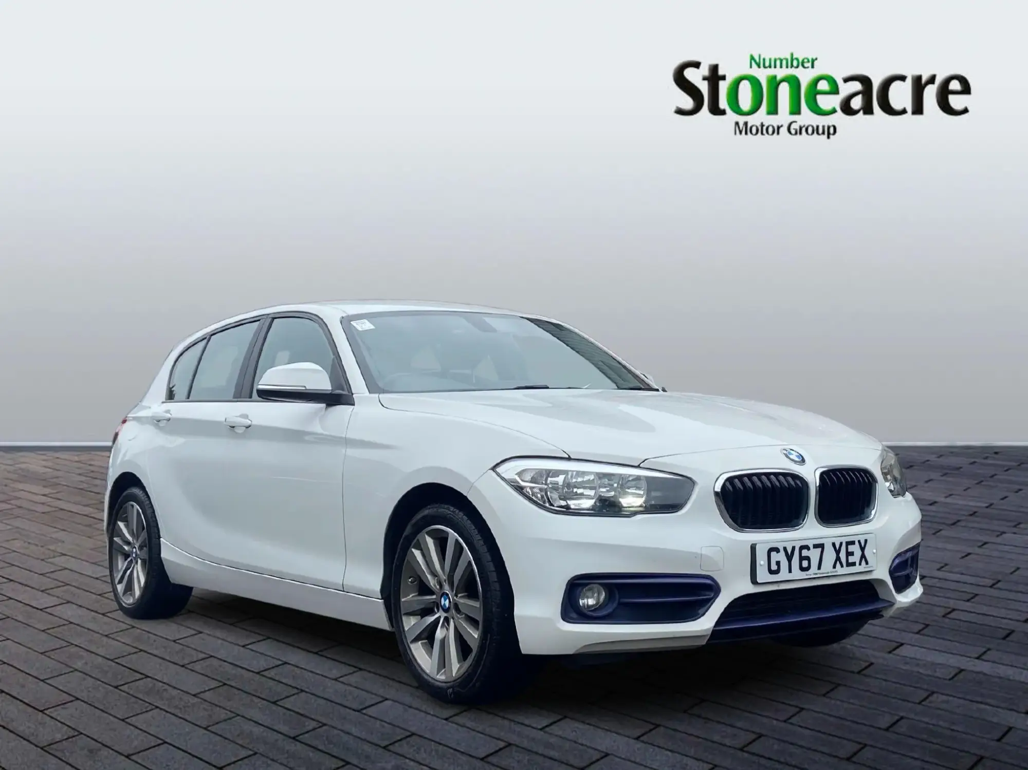 BMW 1 Series 1.5 118i Sport Euro 6 (s/s) 5dr GY67XEX Image 1