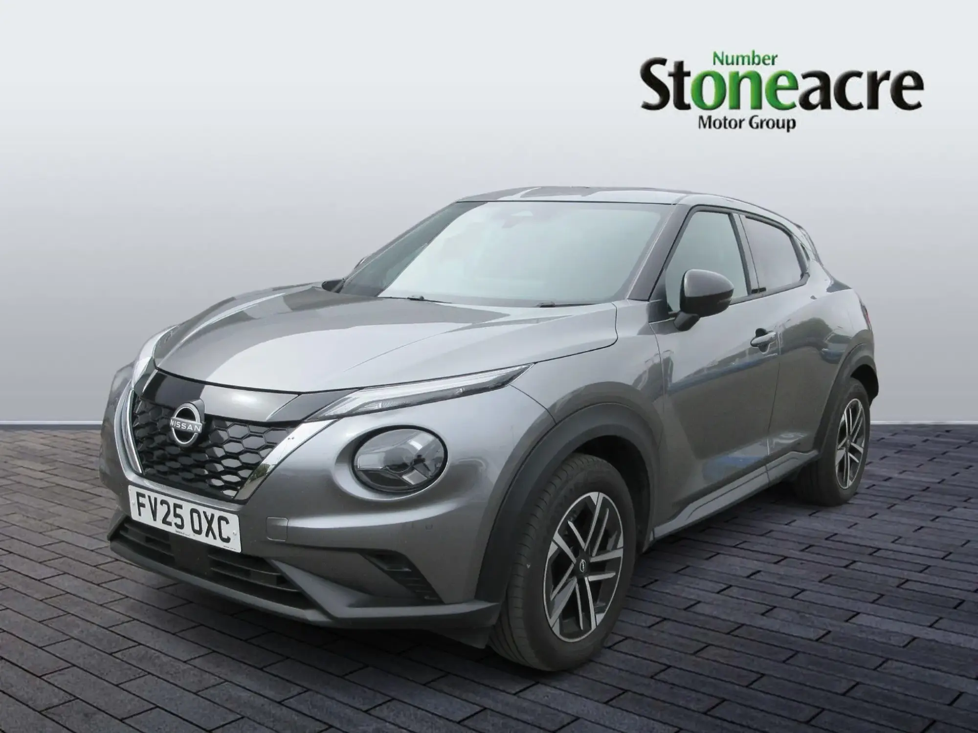 Nissan Juke Hybrid Image 3