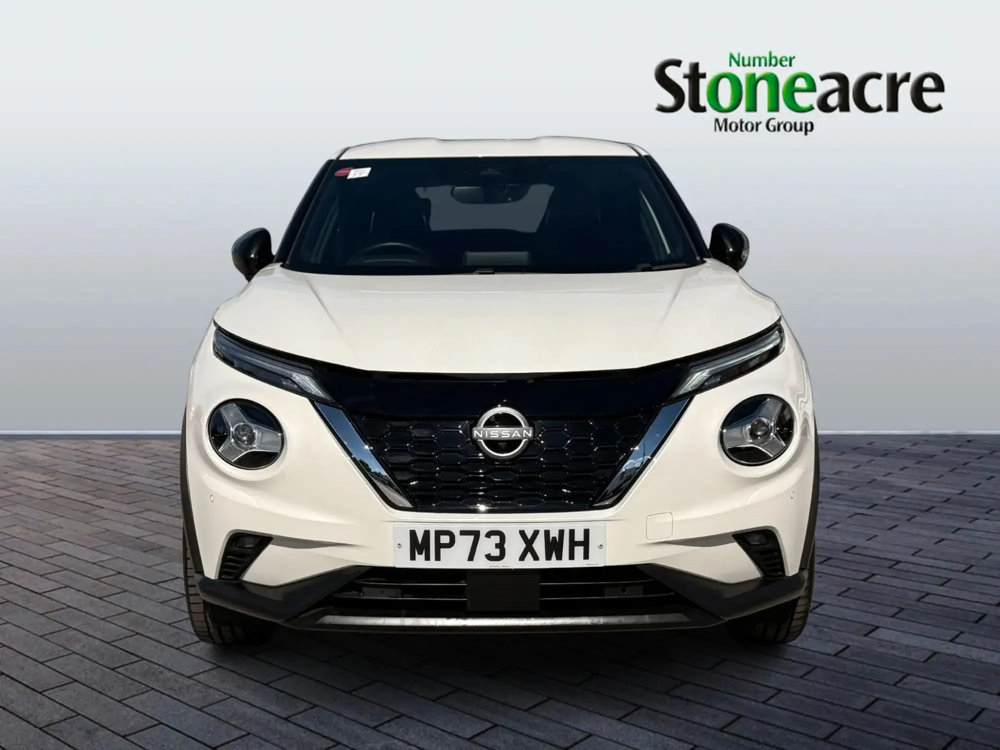 Nissan Juke Hybrid 1.6 Tekna Auto Euro 6 5dr MP73XWH Image 2