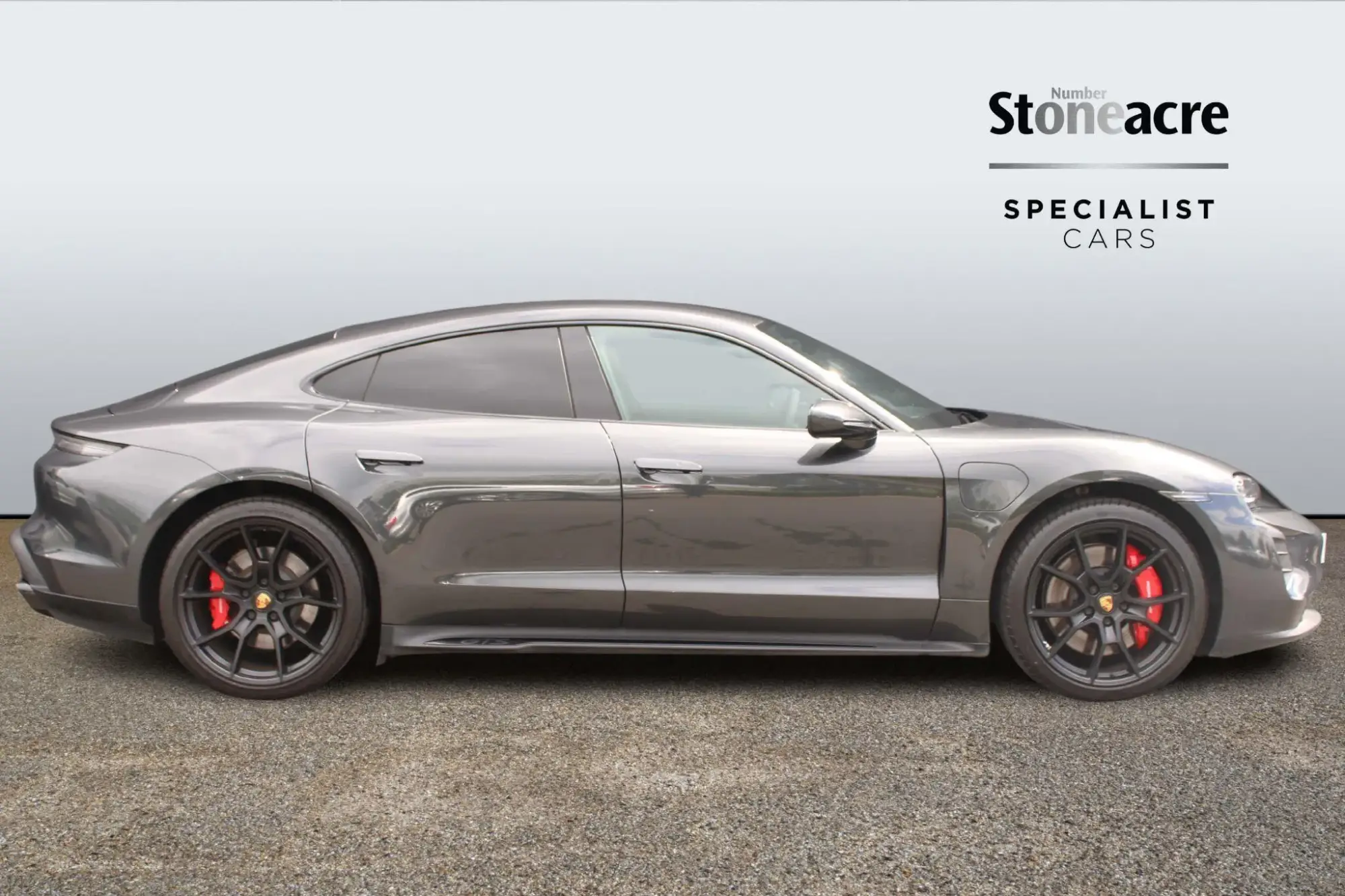 Porsche Taycan Image 6