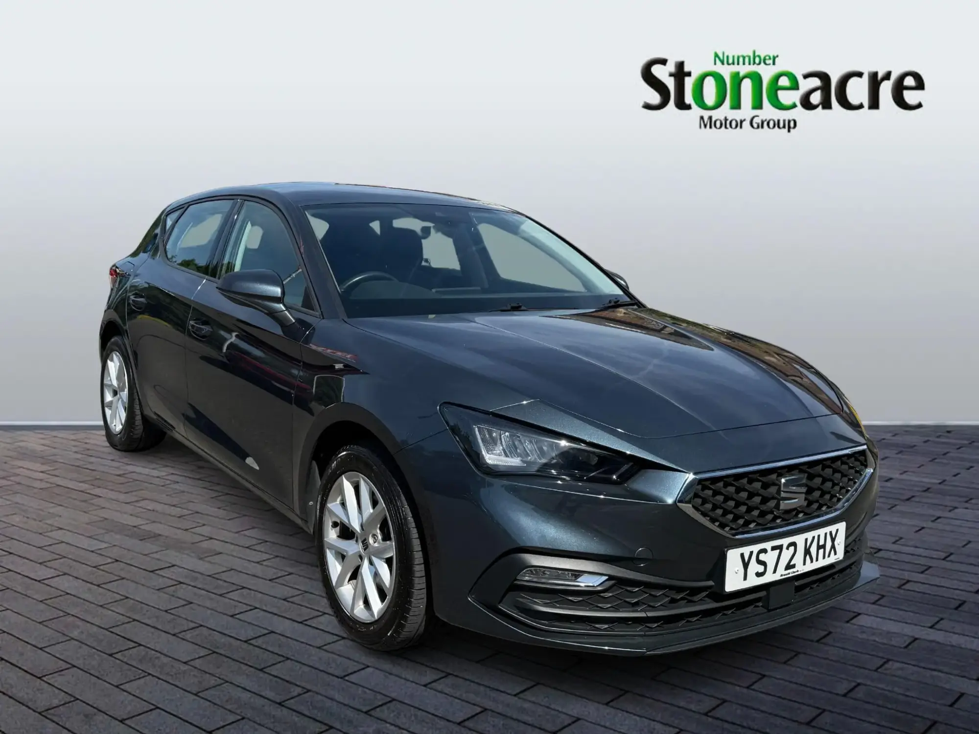 2022 seat leon 1.0 tsi evo se euro 6 (s/s) 5dr (ys72khx) 29,000 miles | petrol | manual | 5 doors |... photo