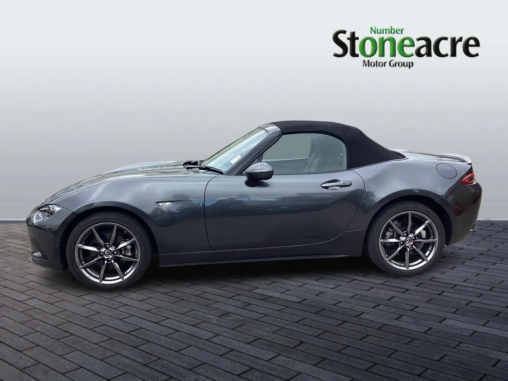 Mazda MX-5 Image 8 Mazda MX-5 Image 8